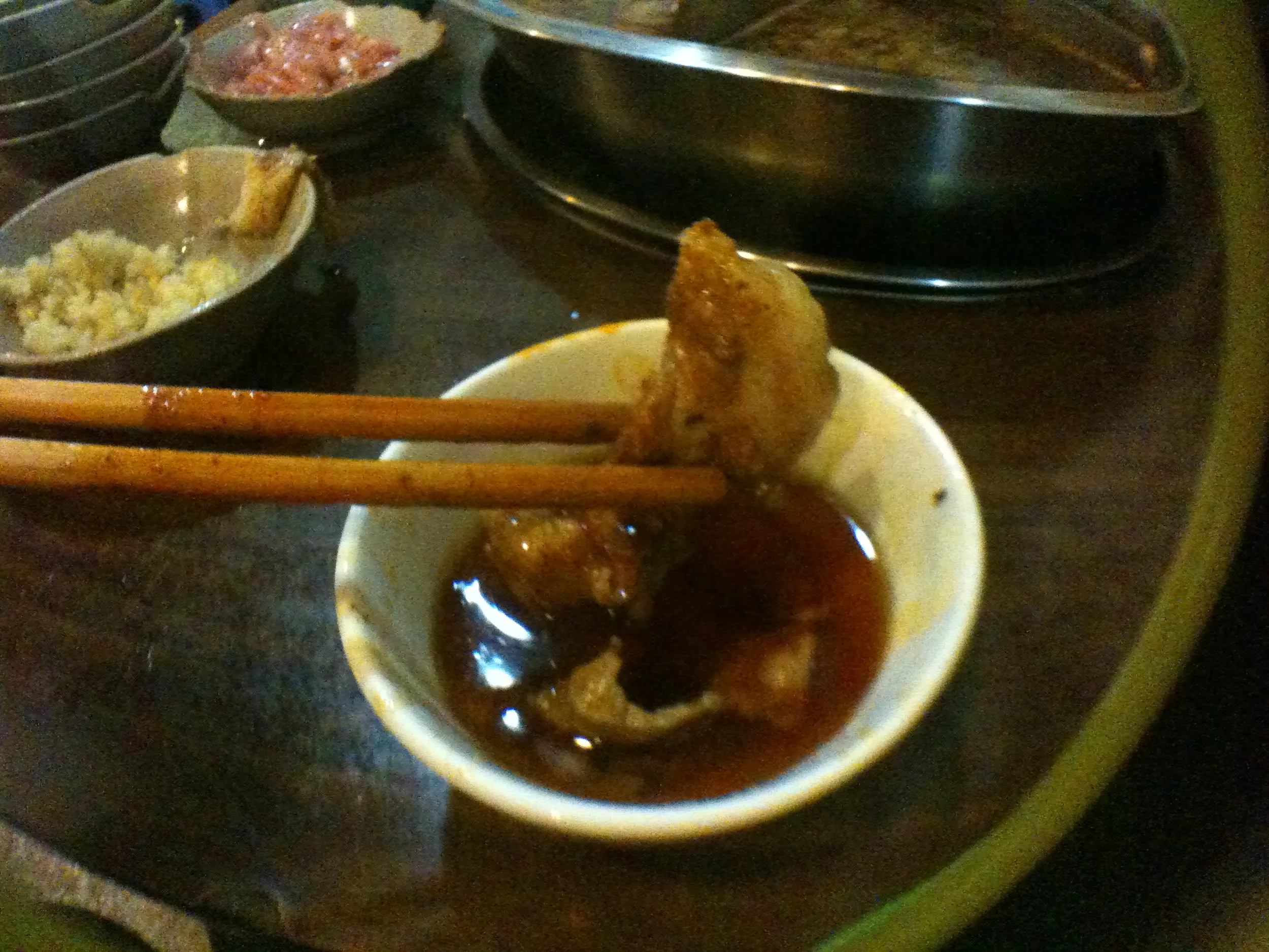 鶏の足などの具材