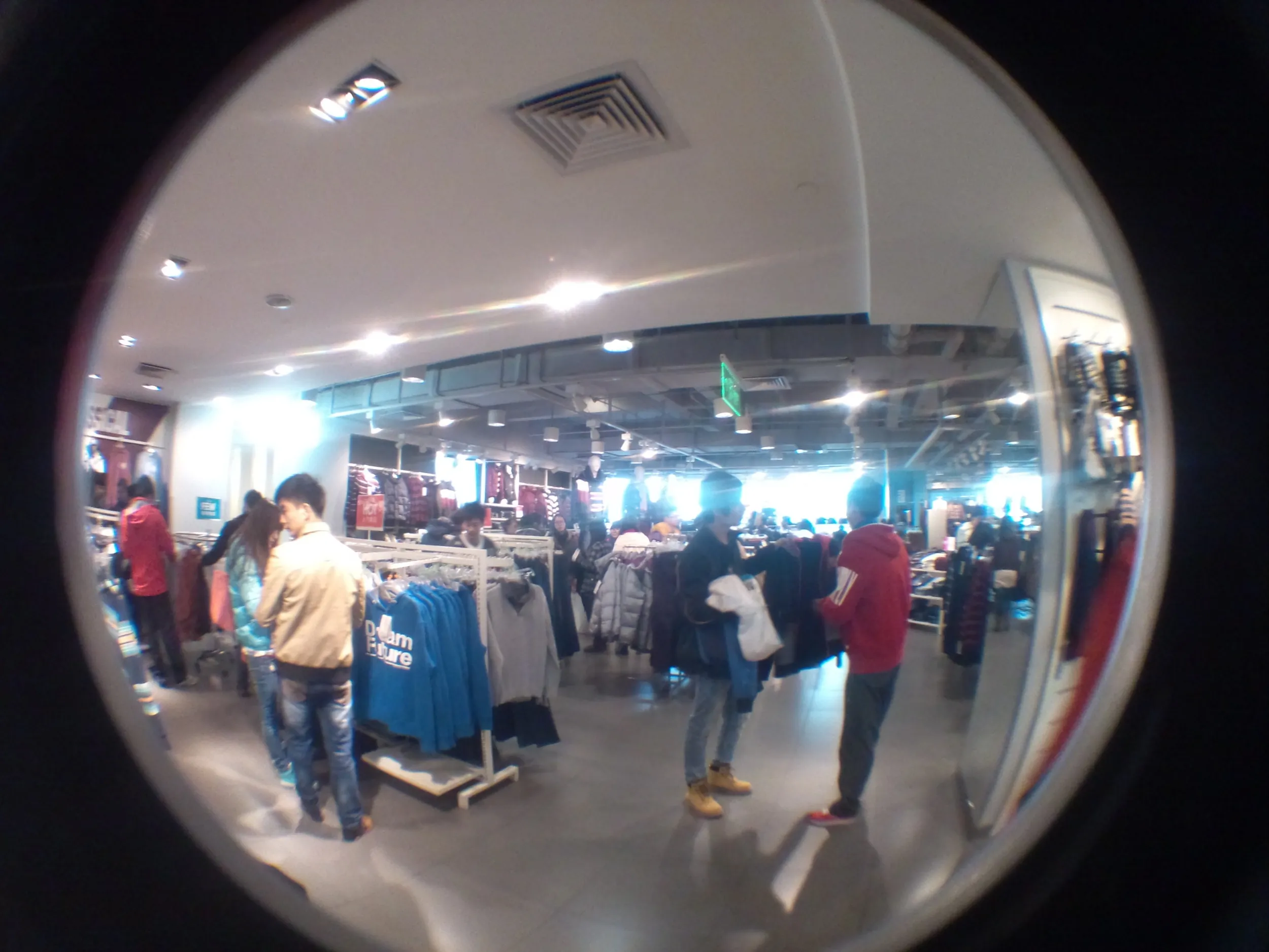 H&Mの店内