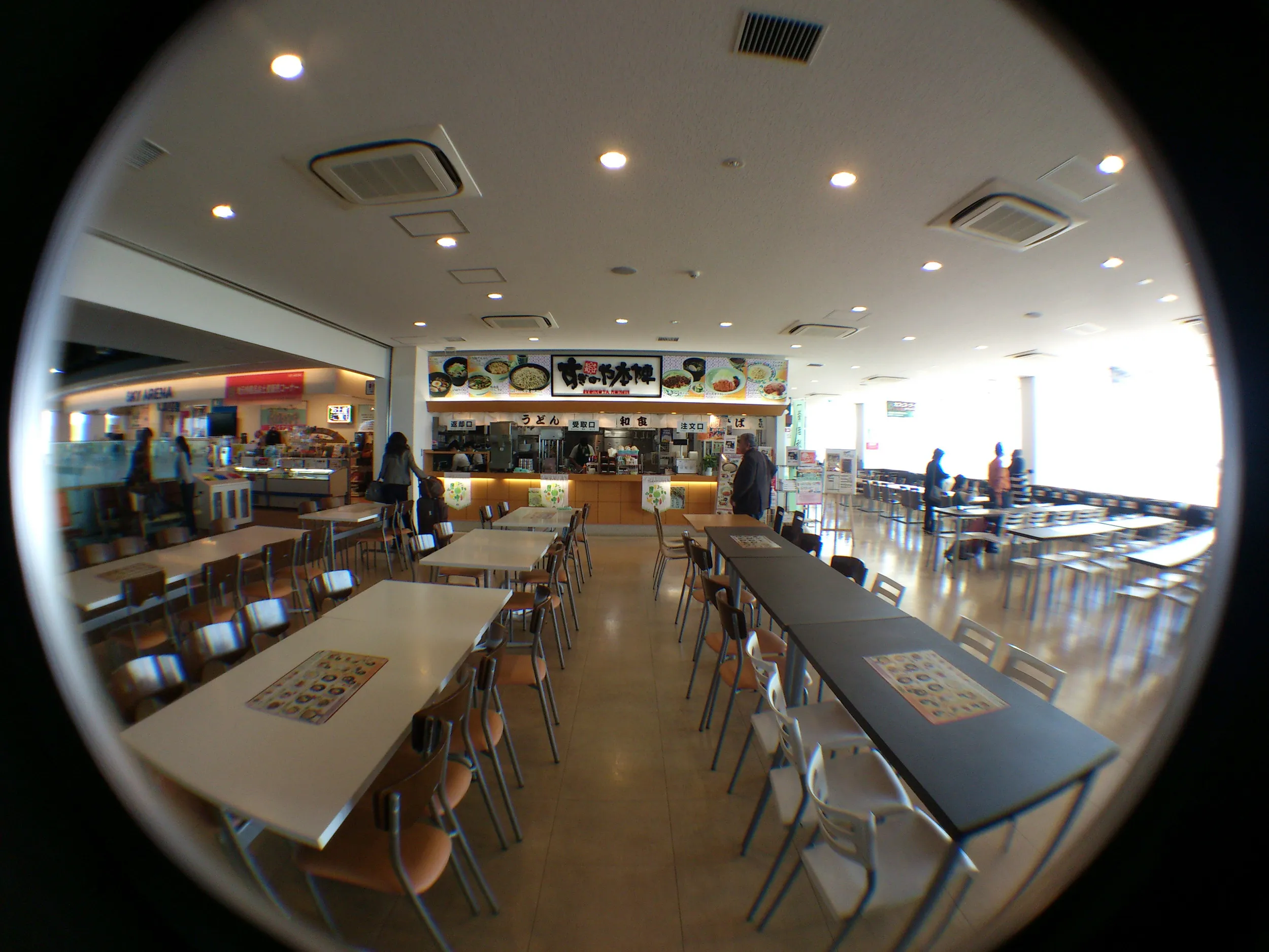 茨城空港内の食堂