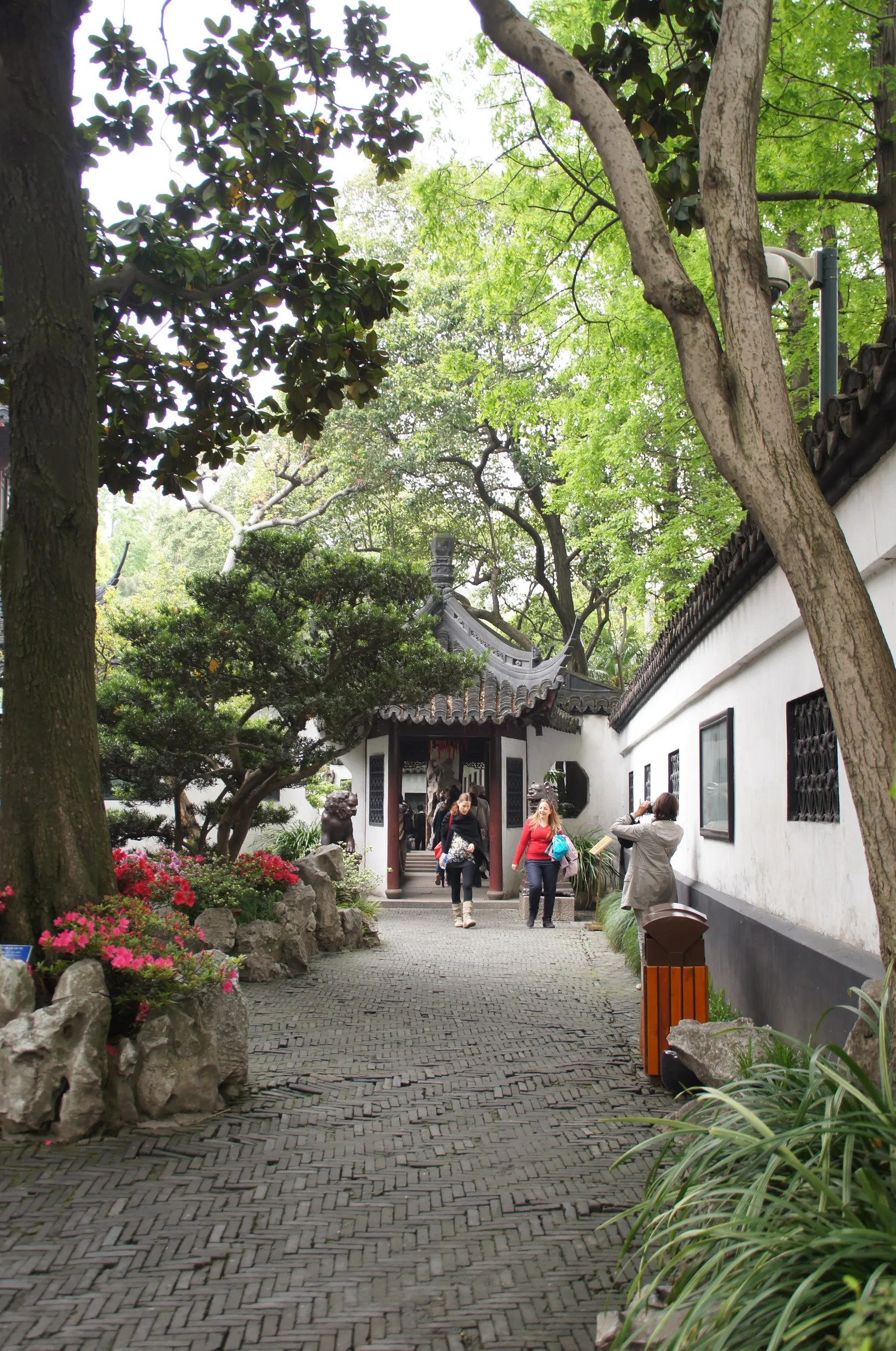 豫園庭内