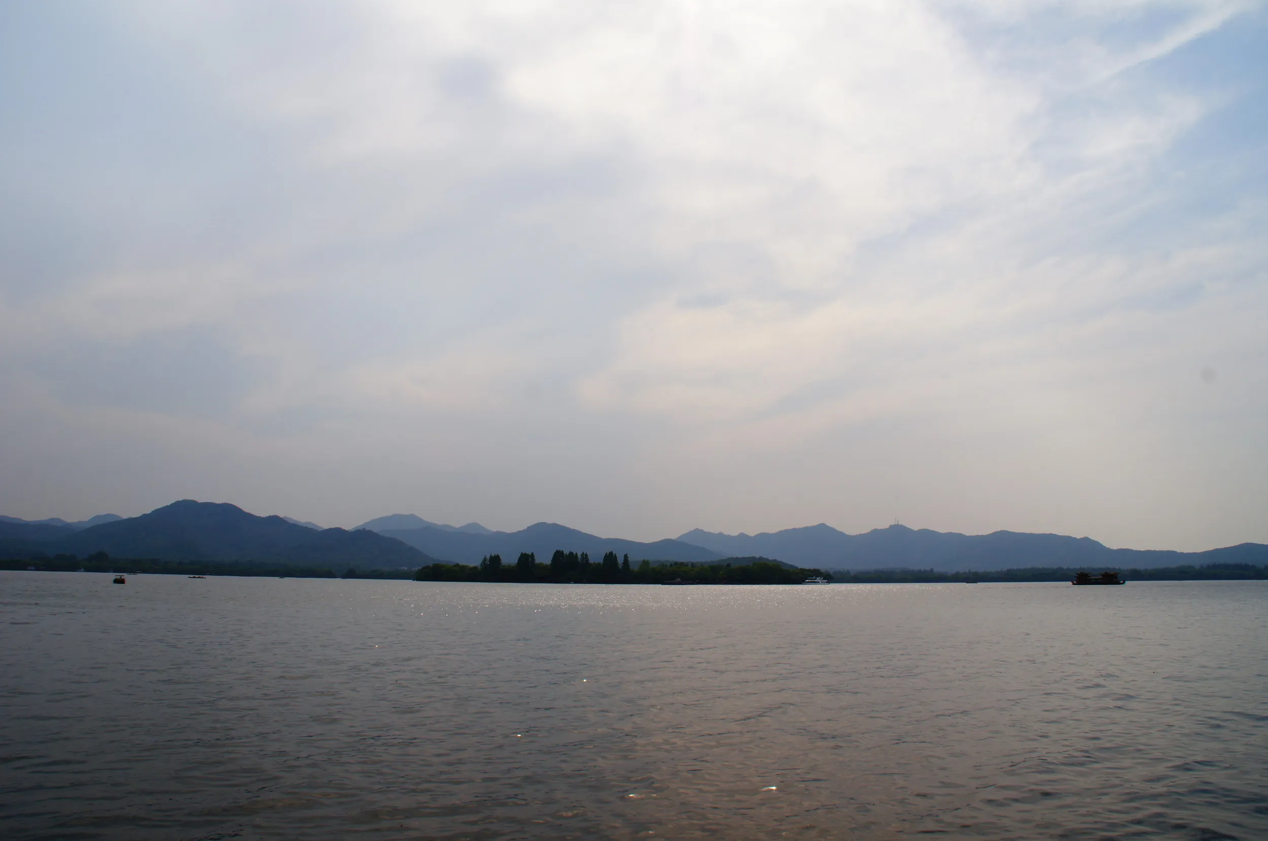 西湖の風景