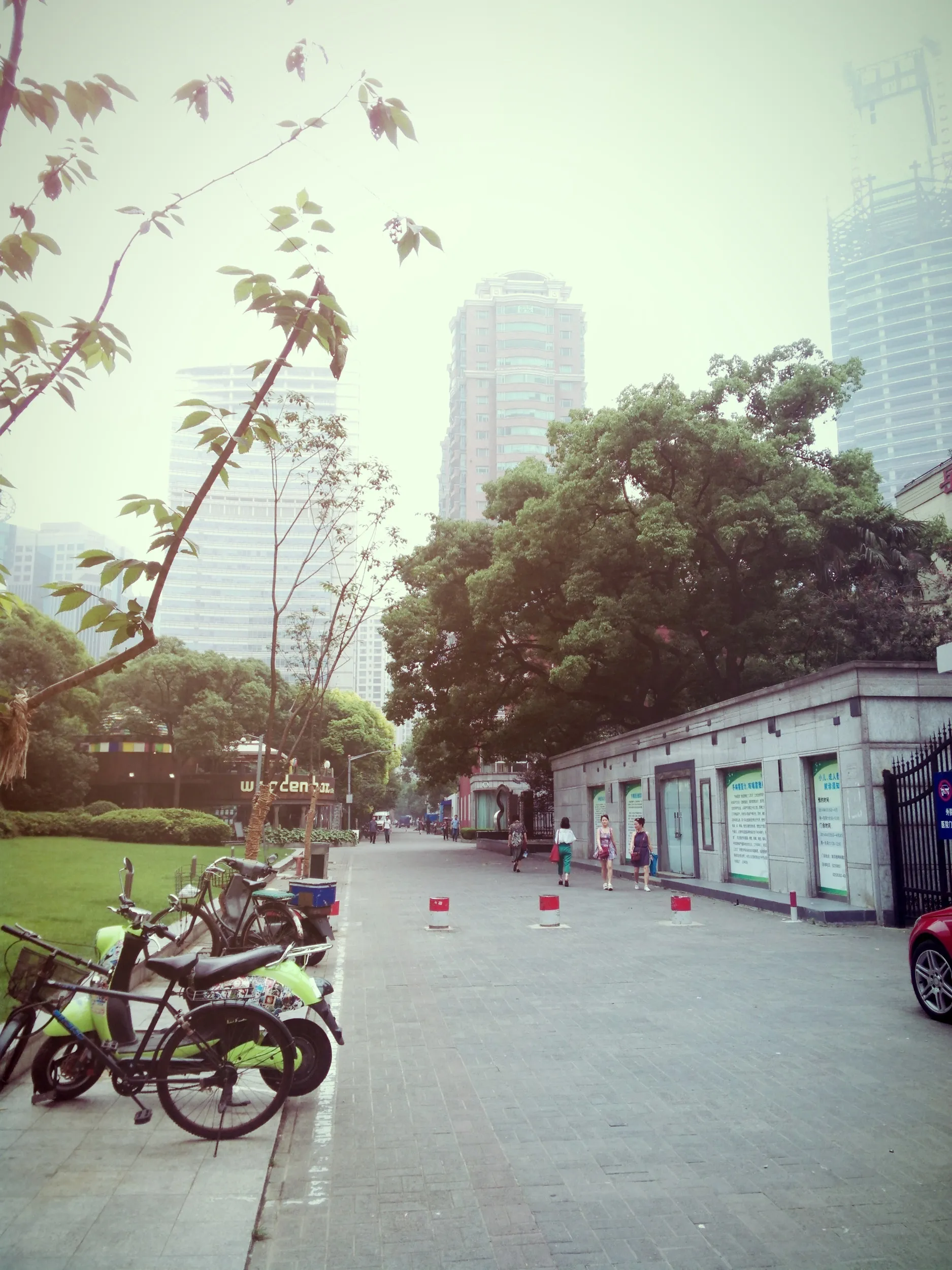 南京西路