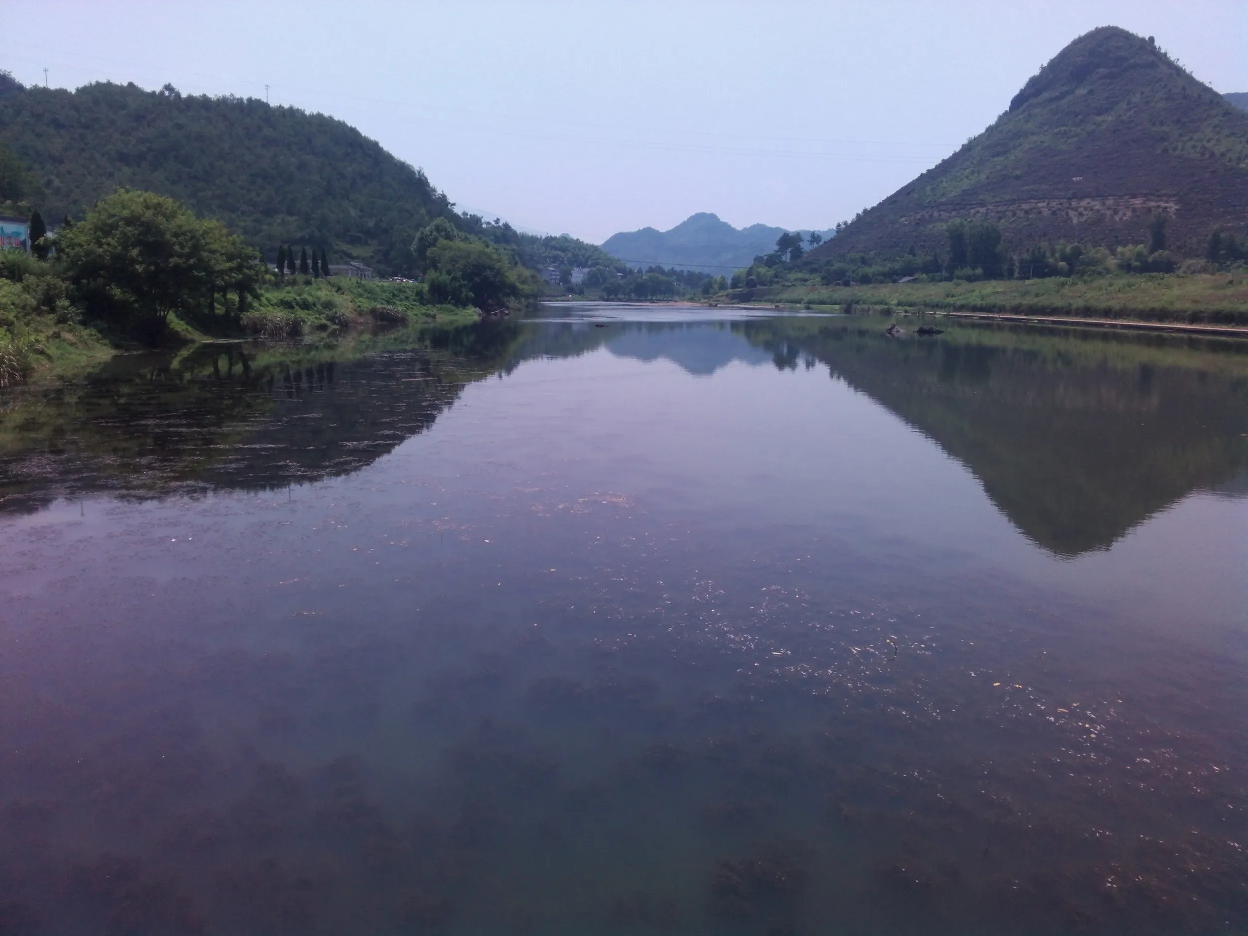 川