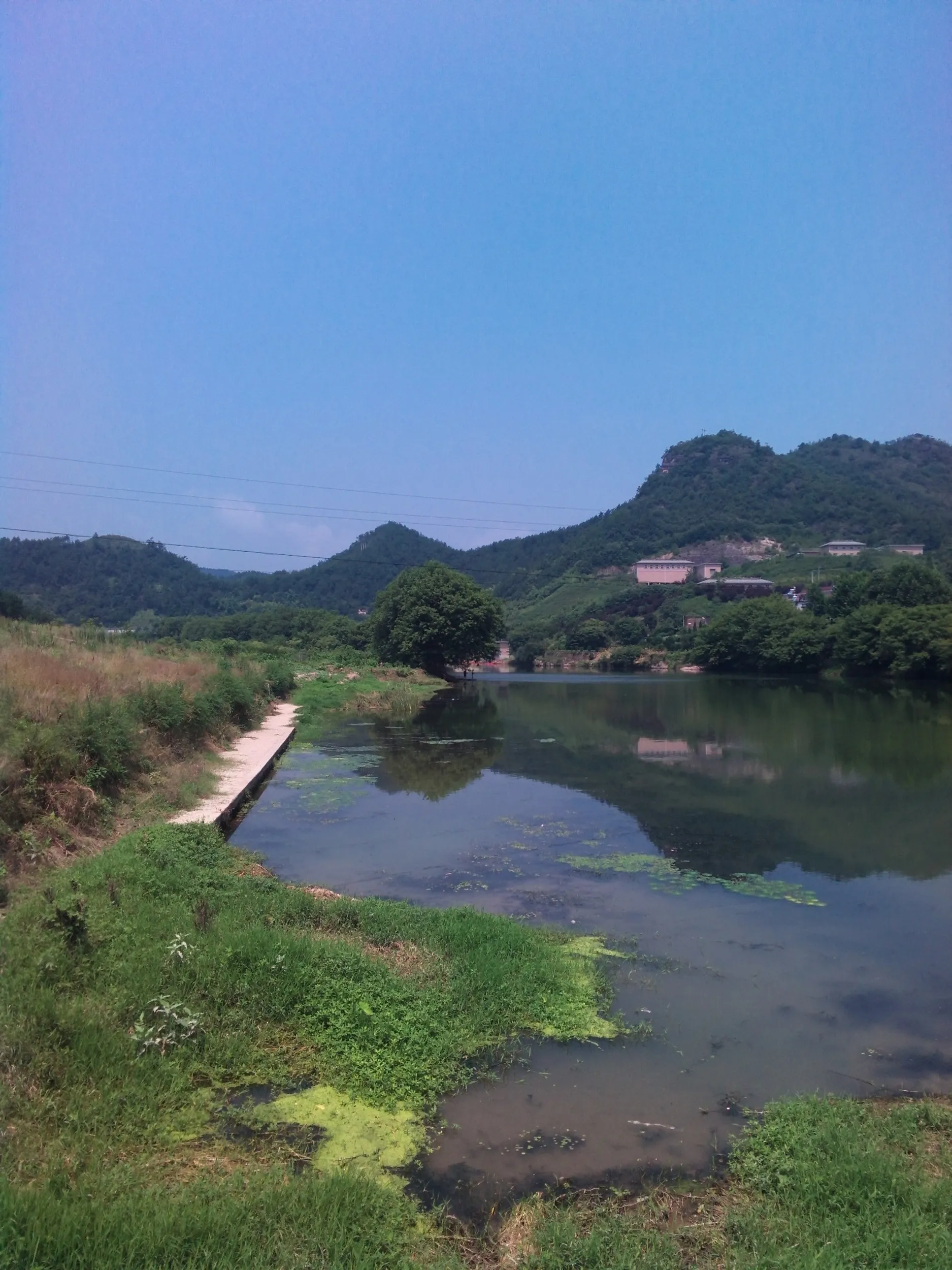 川
