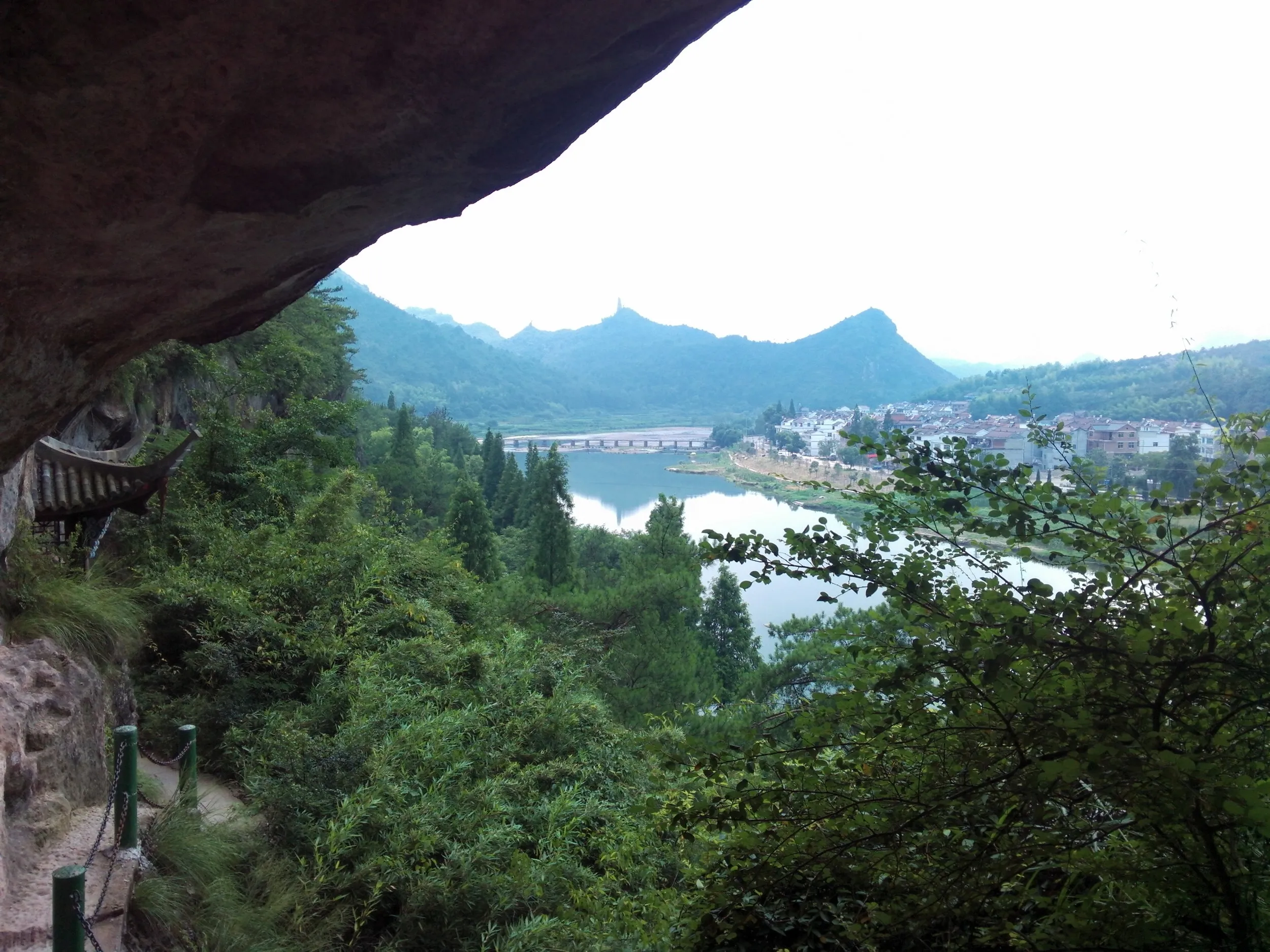 崑岩洞天付近から眺めた風景