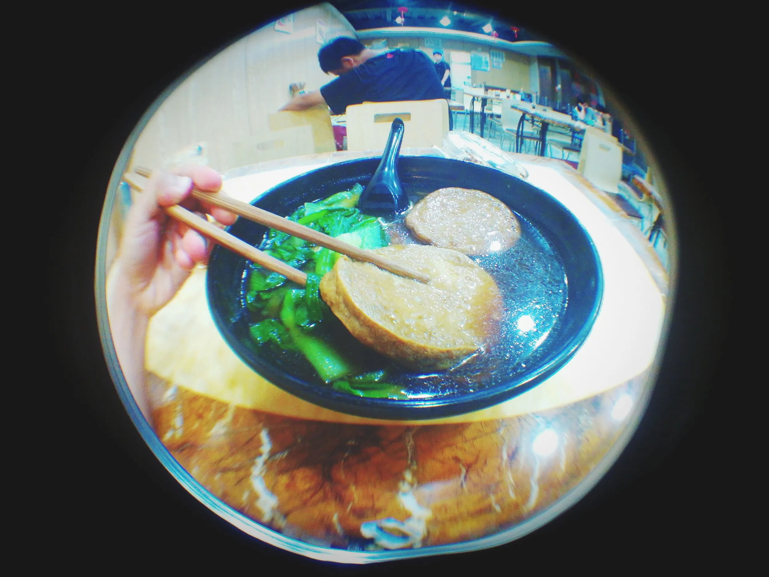 食堂で素鶏麺を食す