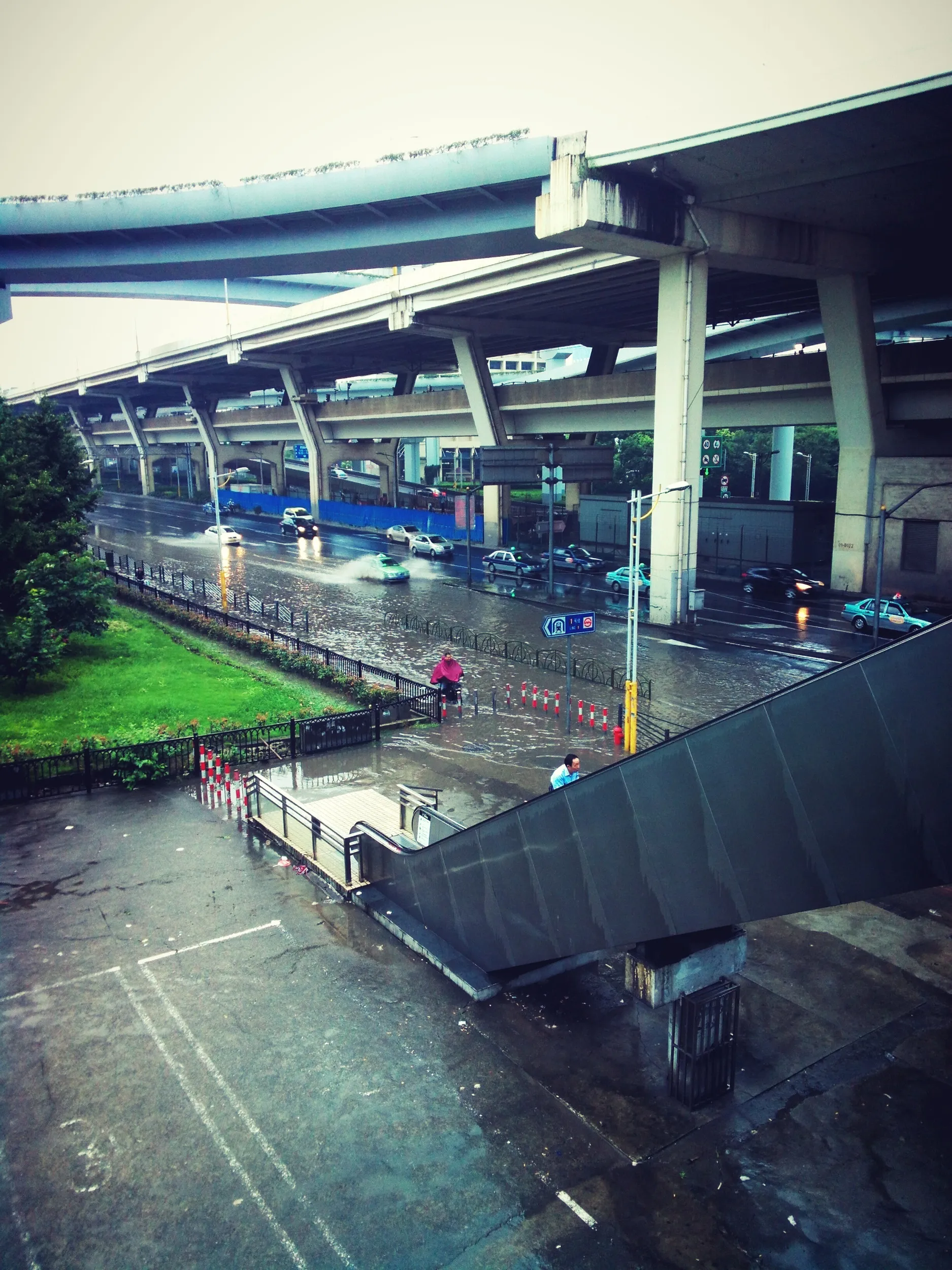 大雨