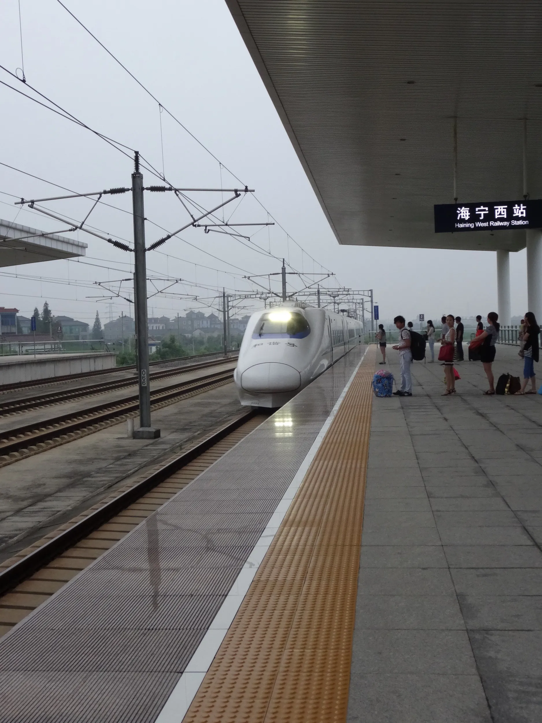 海寧から高速鉄道で上海まで乗り鉄して戻る