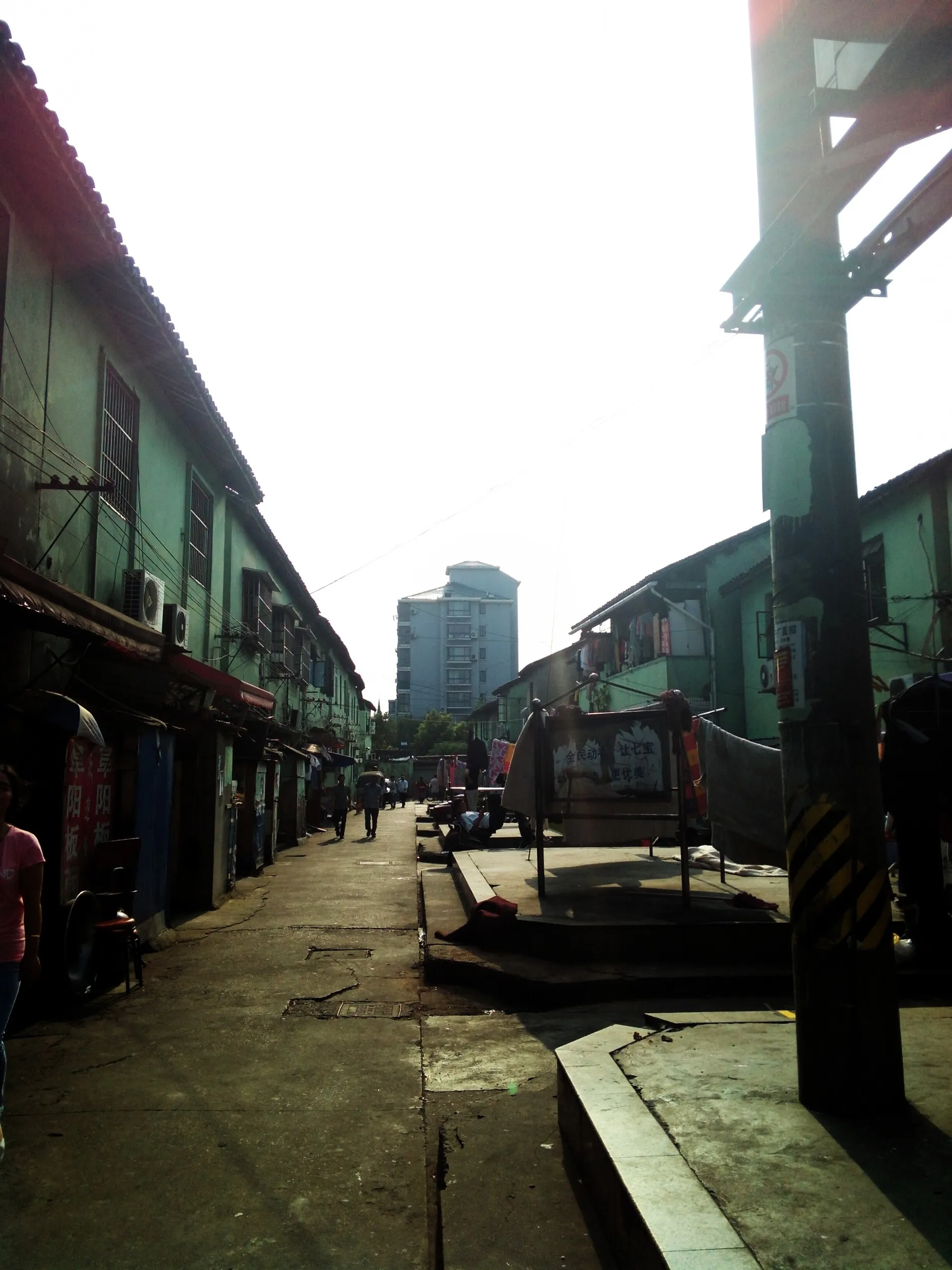 裏路地