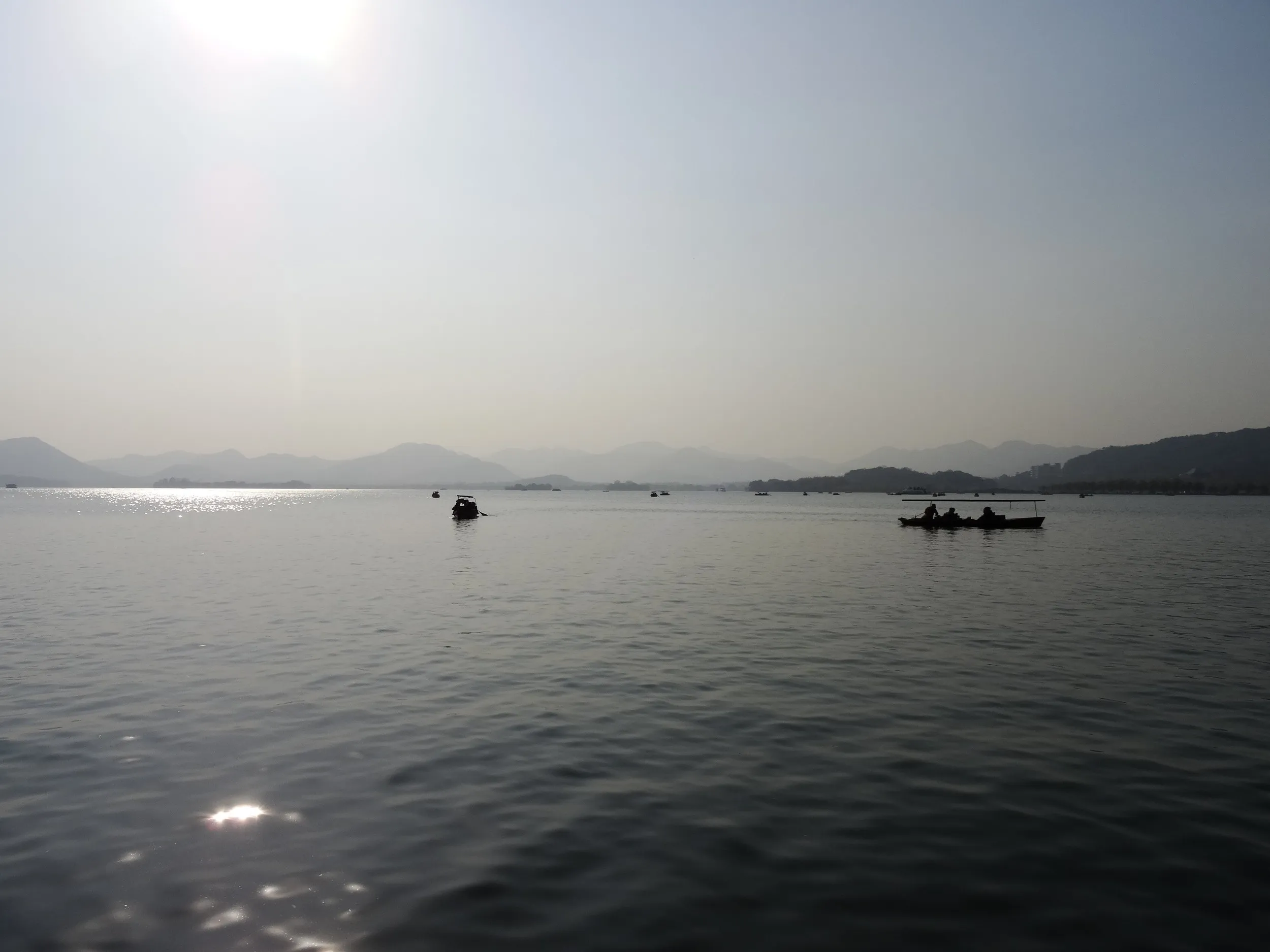西湖の風景