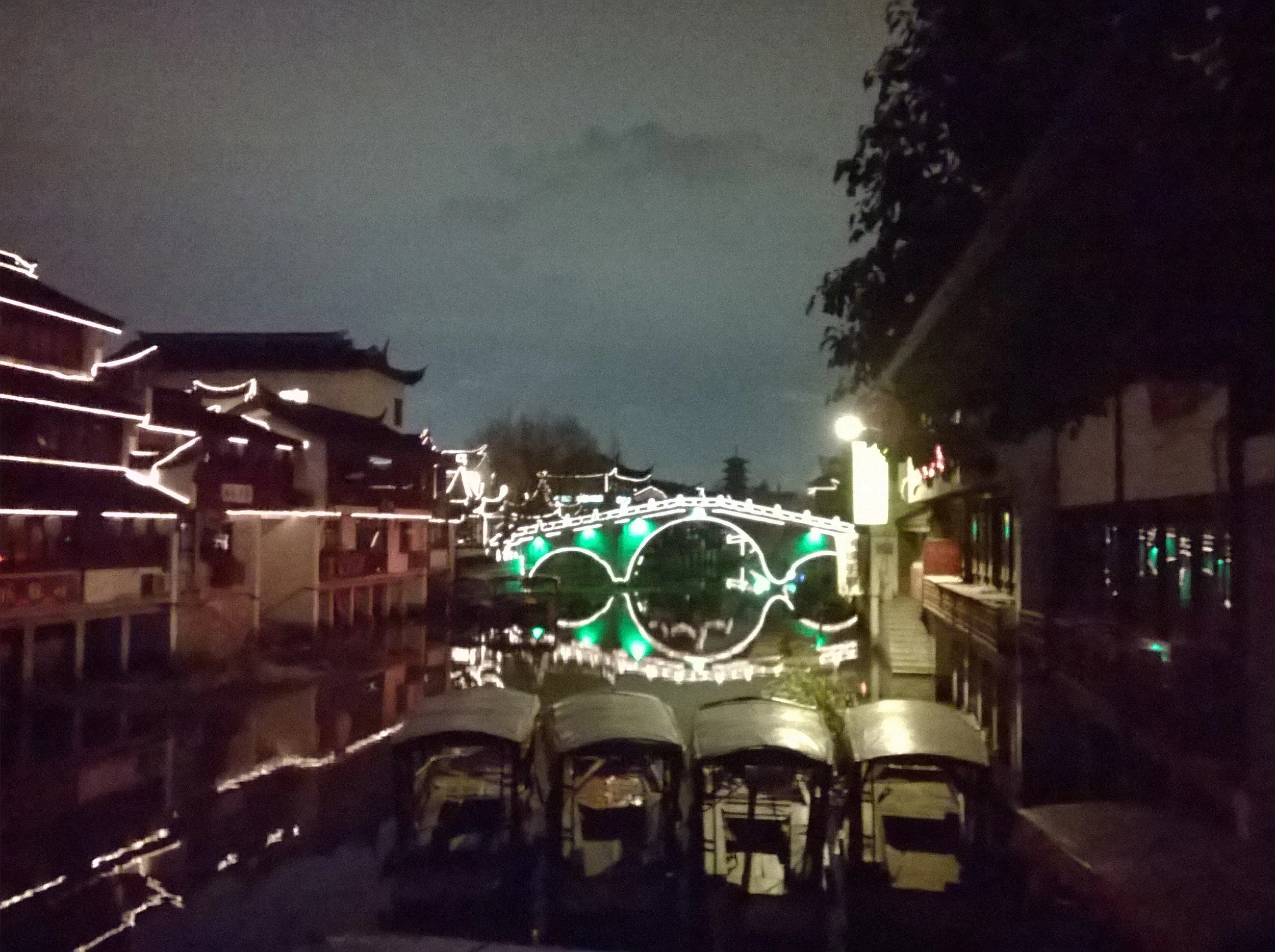 夜の七宝古鎮