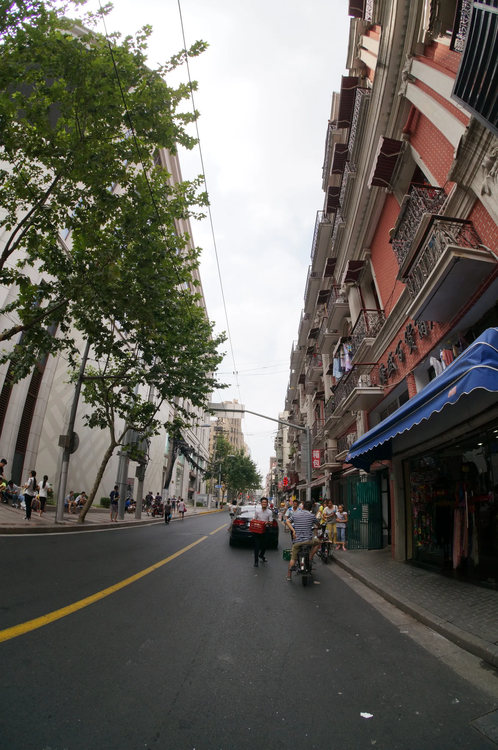 南京東路