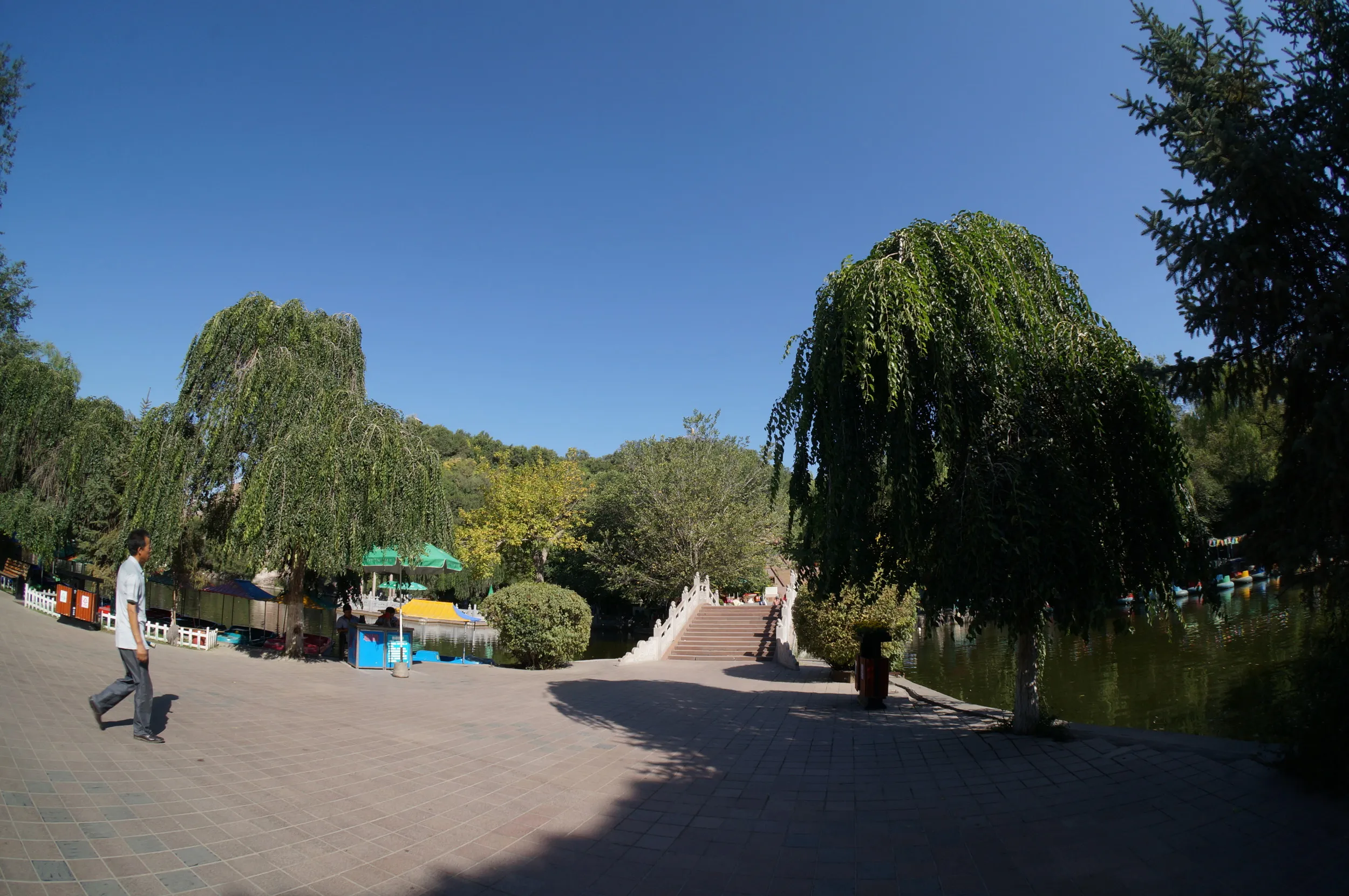 紅山公園観光