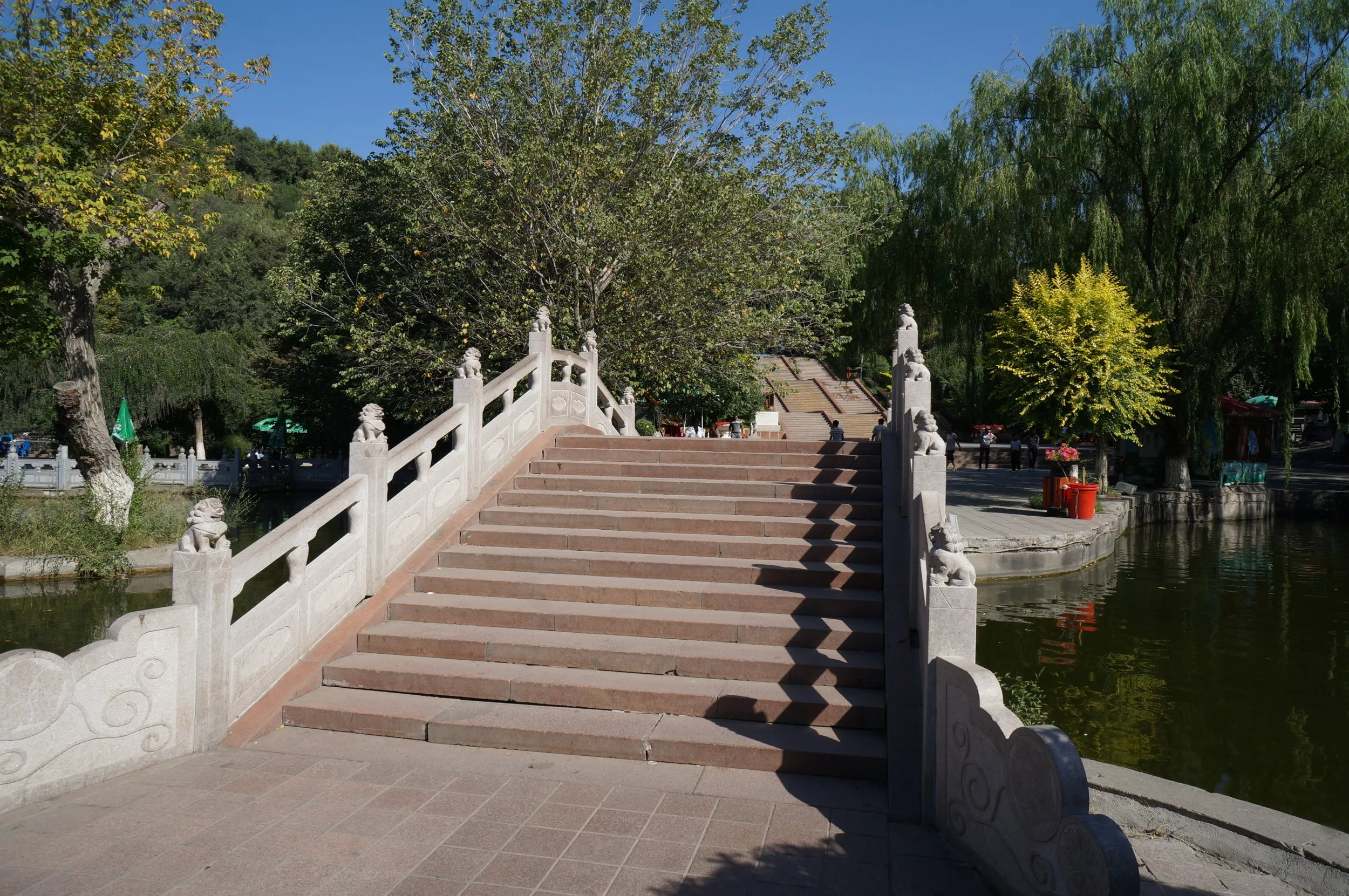 紅山公園観光