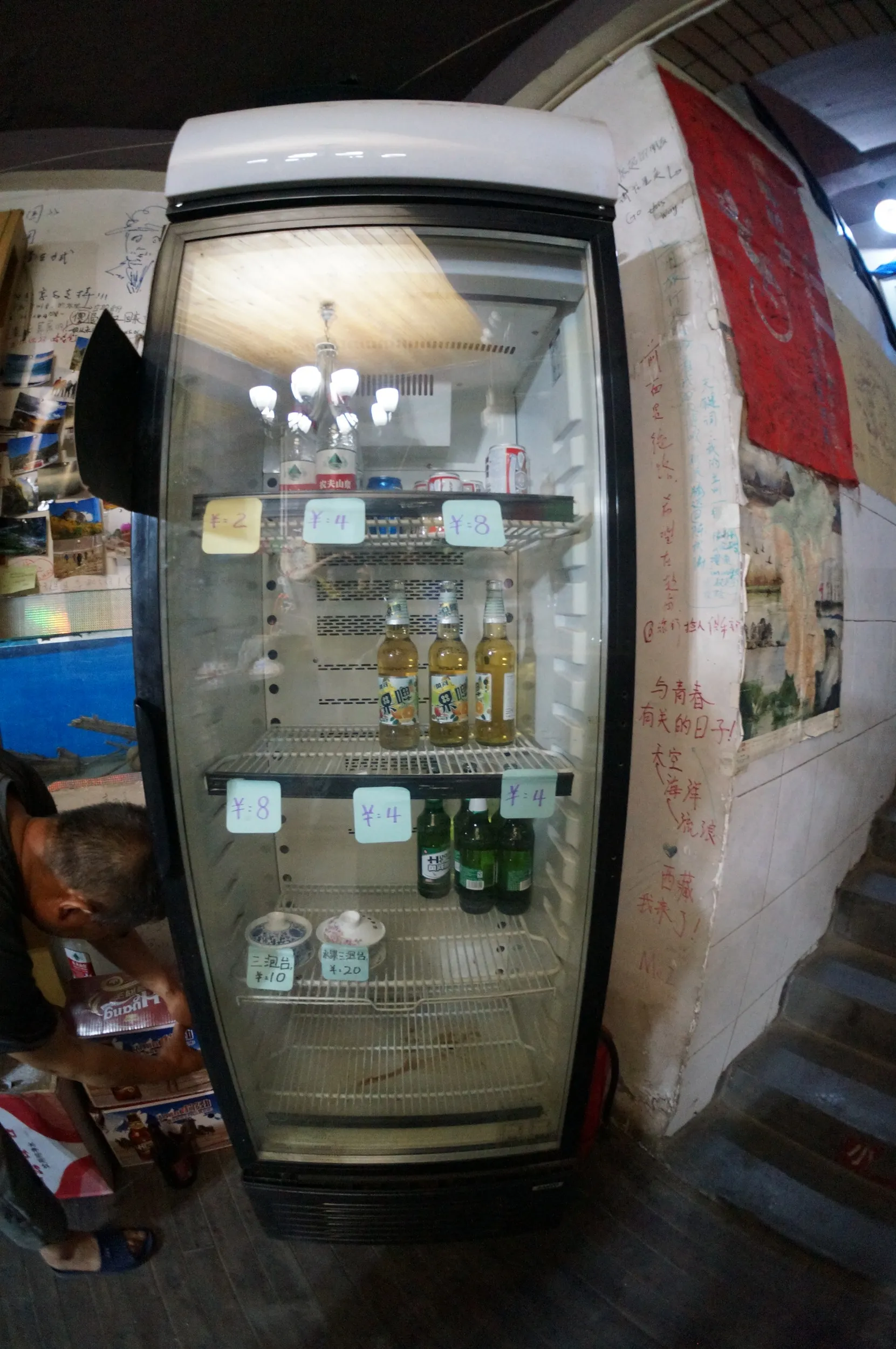 ビールの値段は良心的!