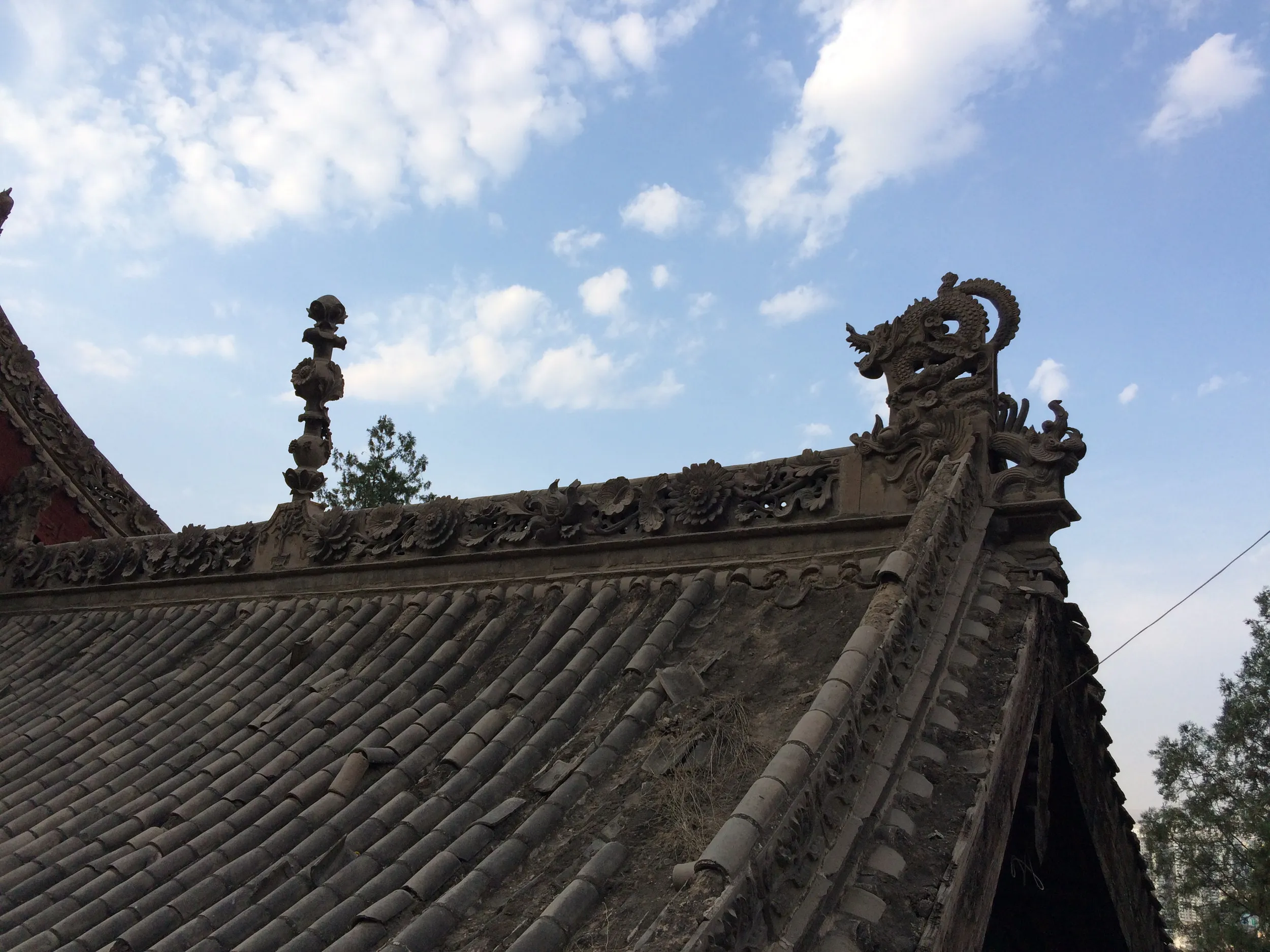 マニ寺の屋根の趣のある意匠