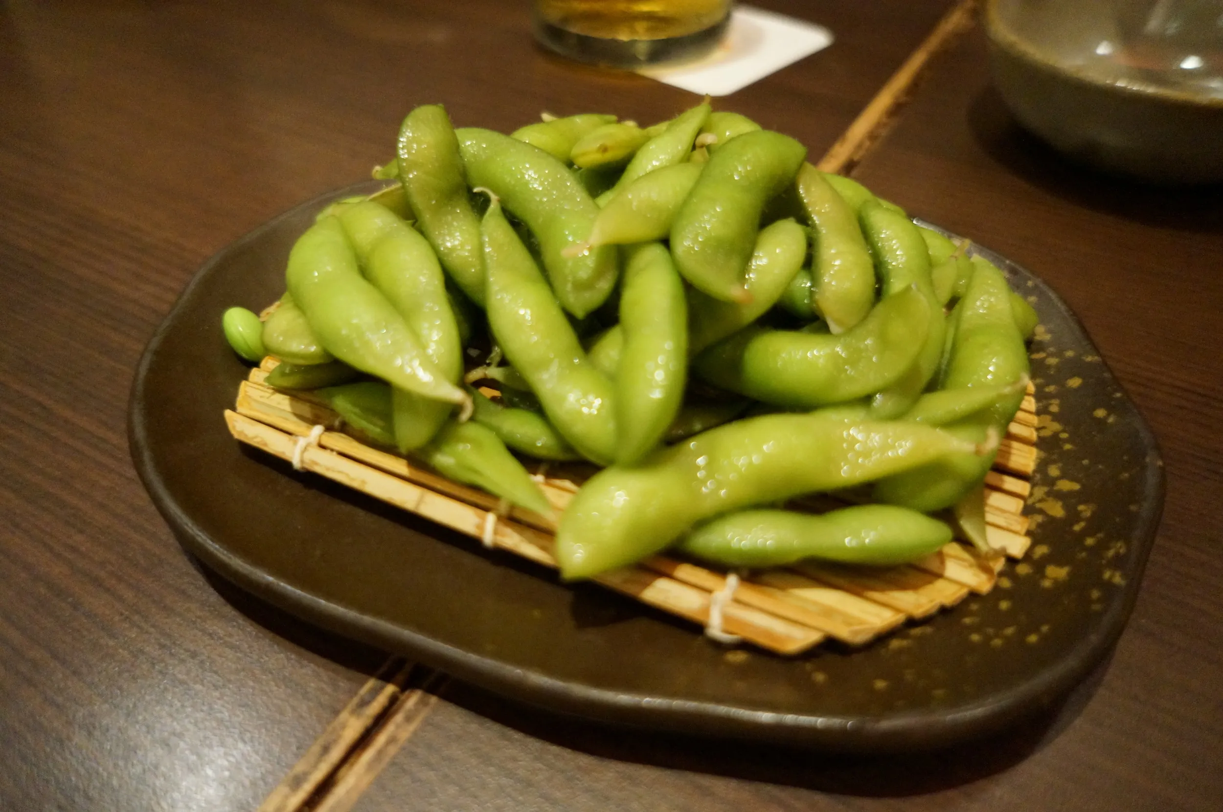 枝豆を食す