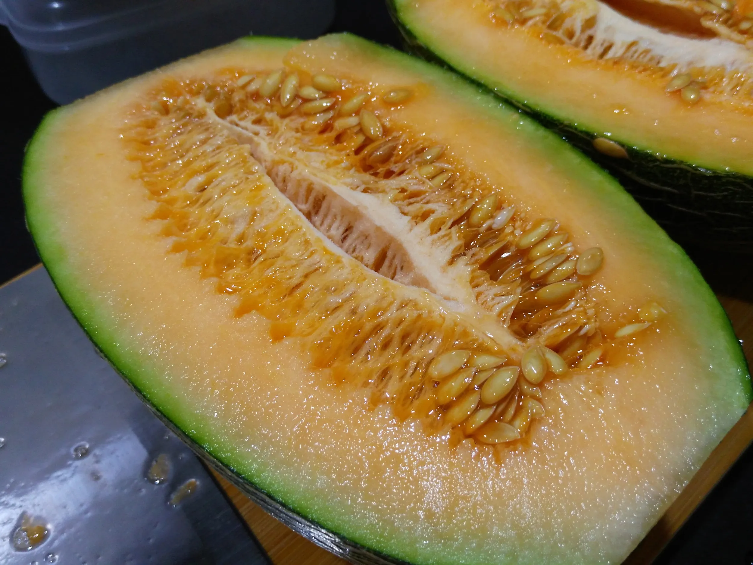 ハミ瓜を食す