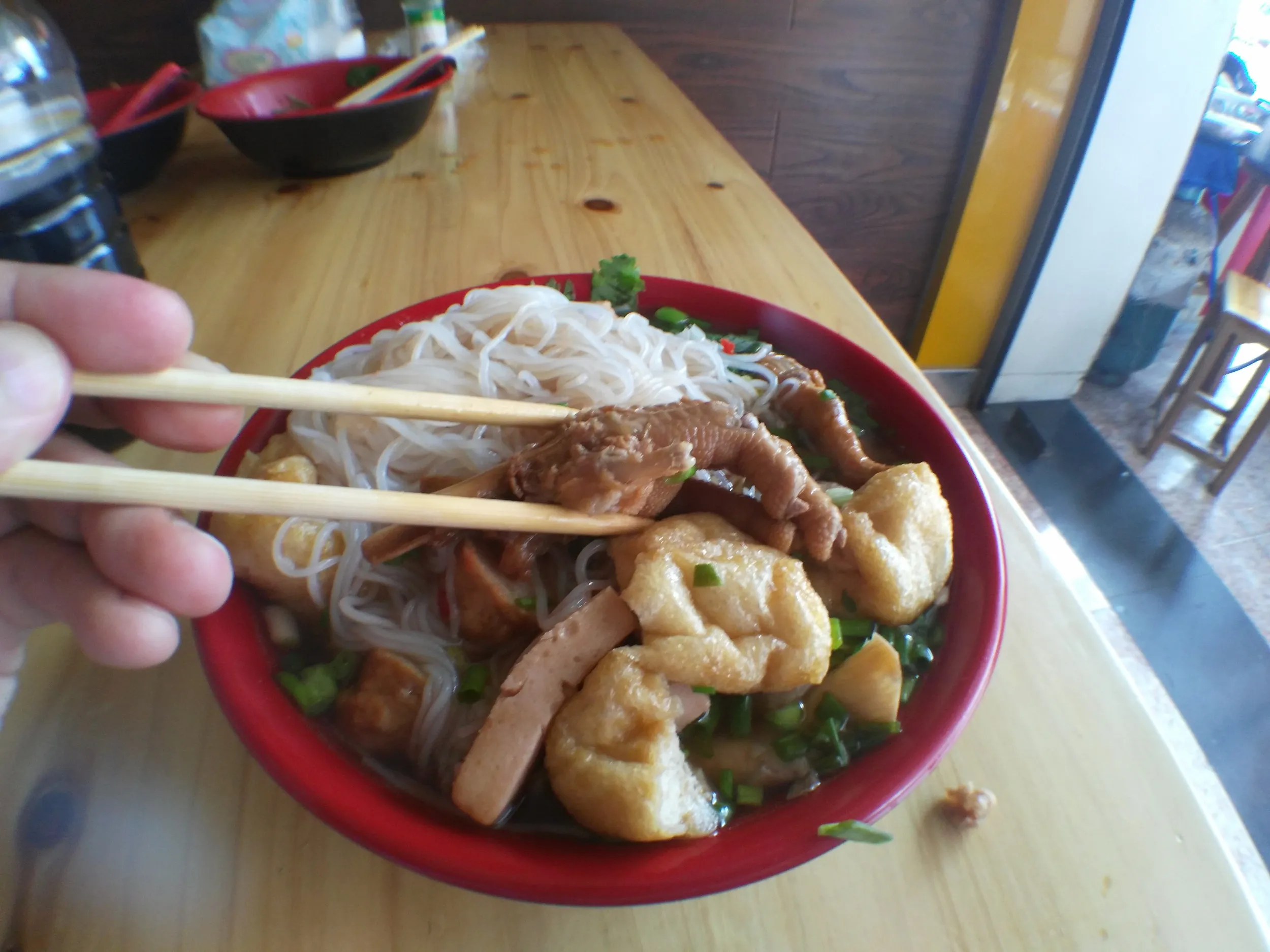 食堂での食事