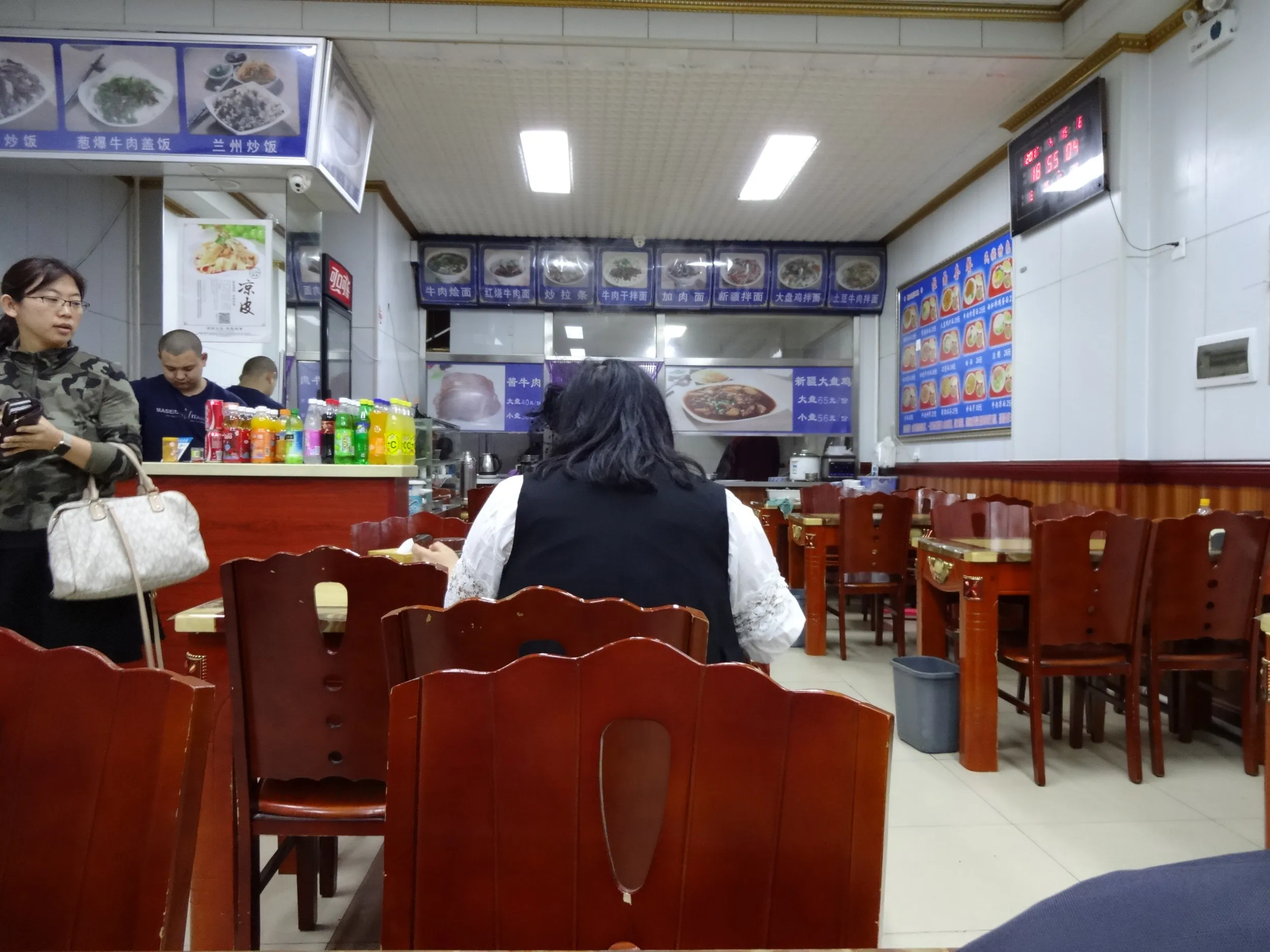 黒石礁の食堂