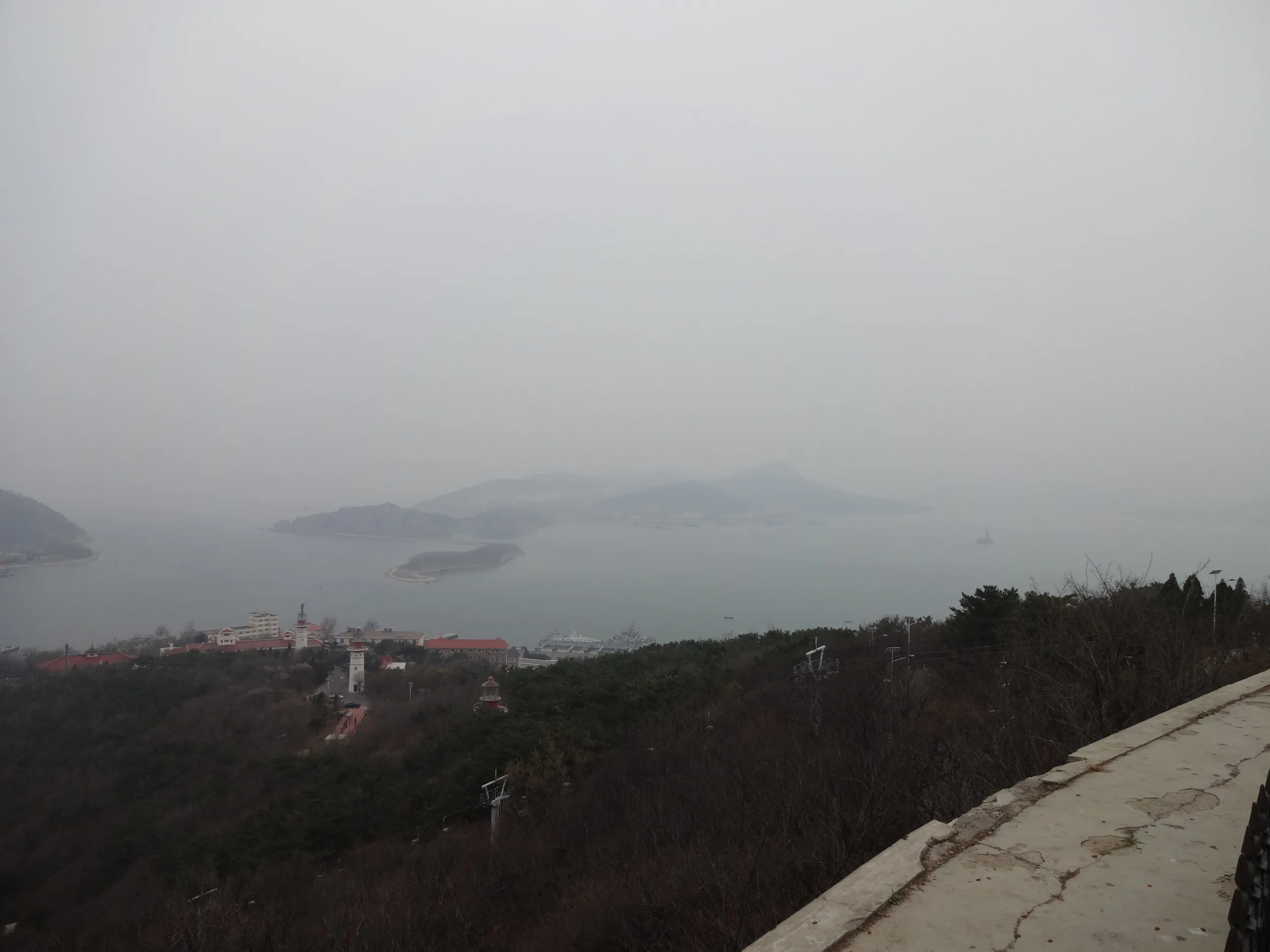 霞んだ景色