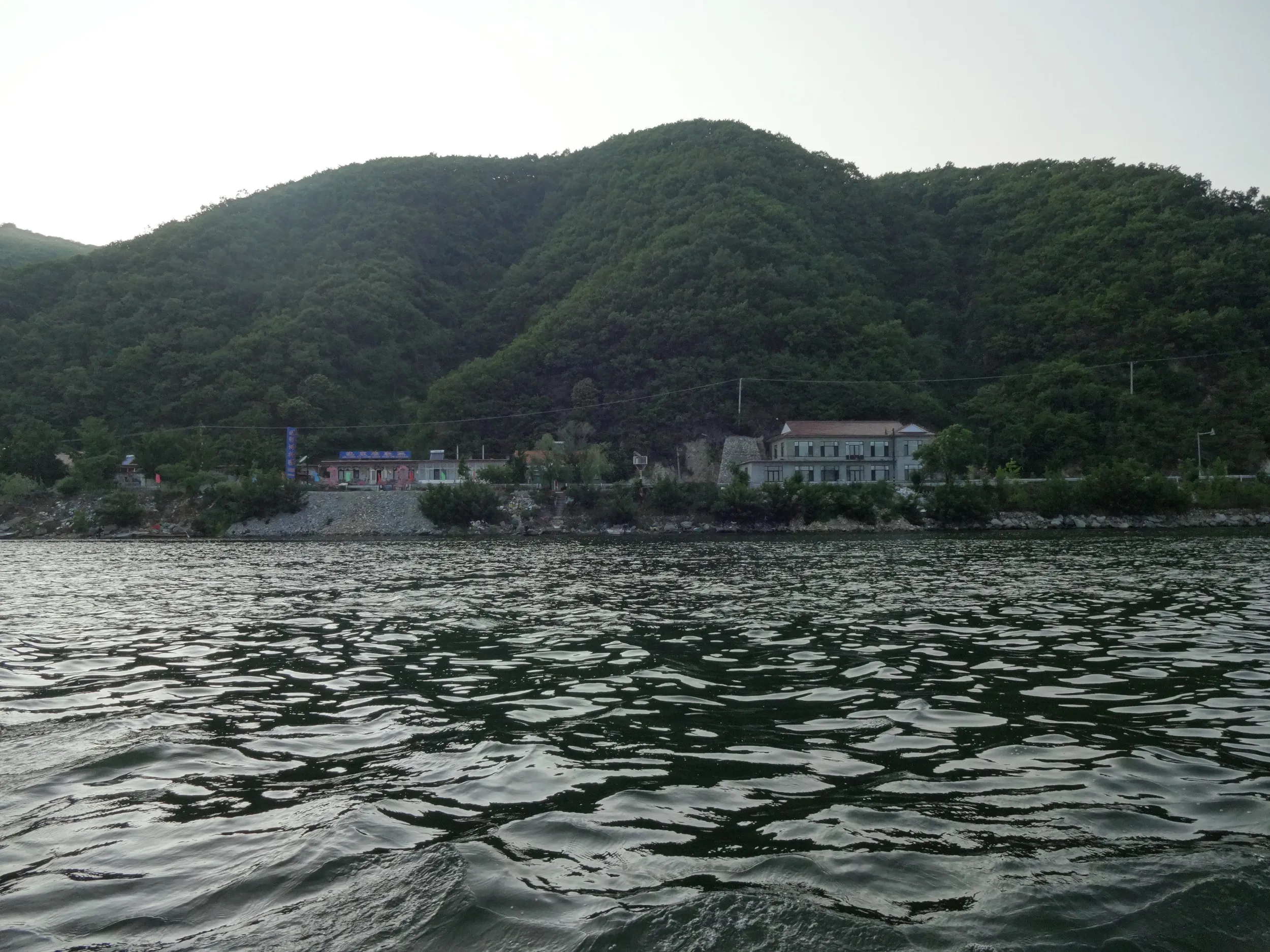 中国側の風景