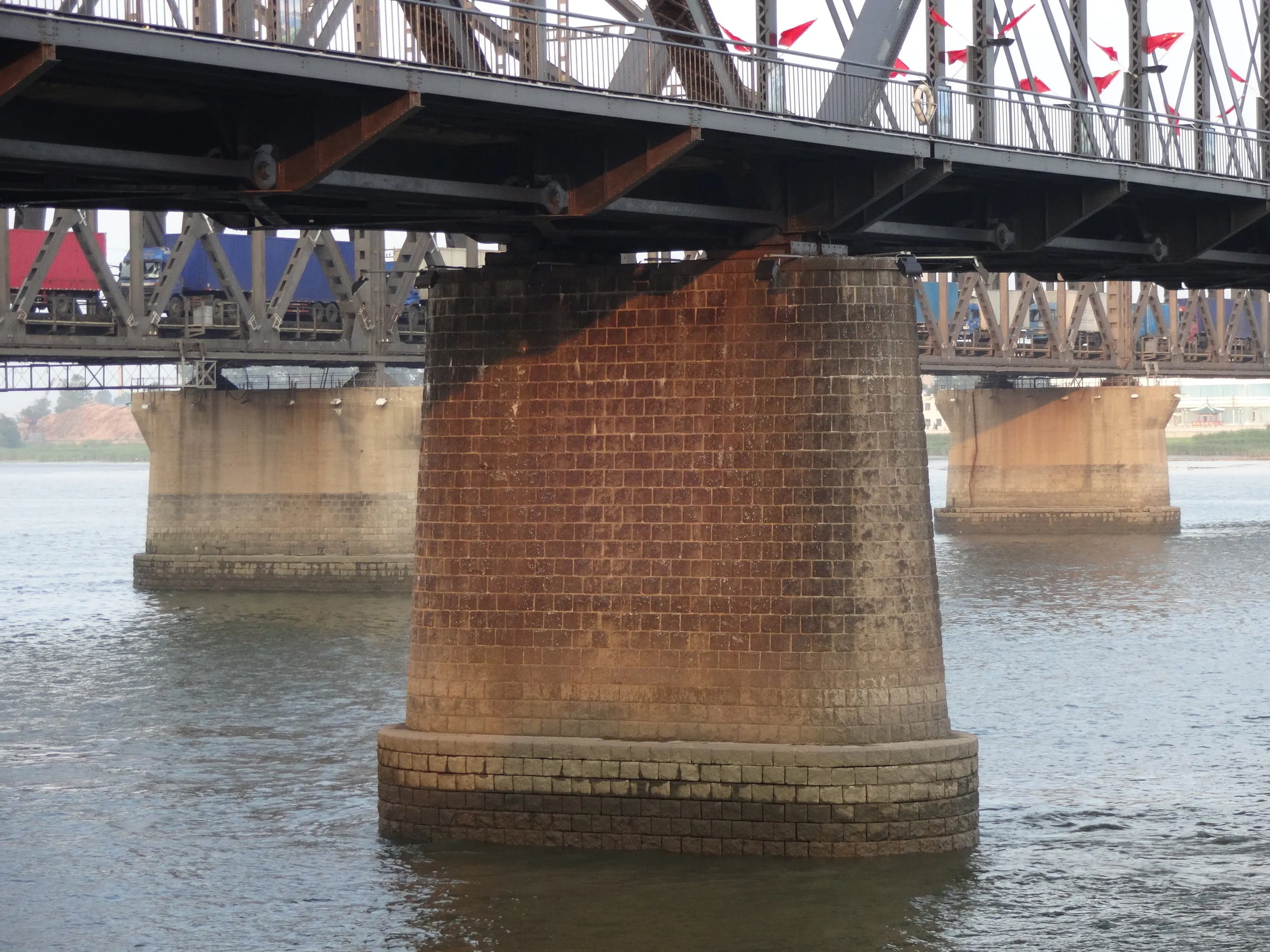 鴨緑江断橋