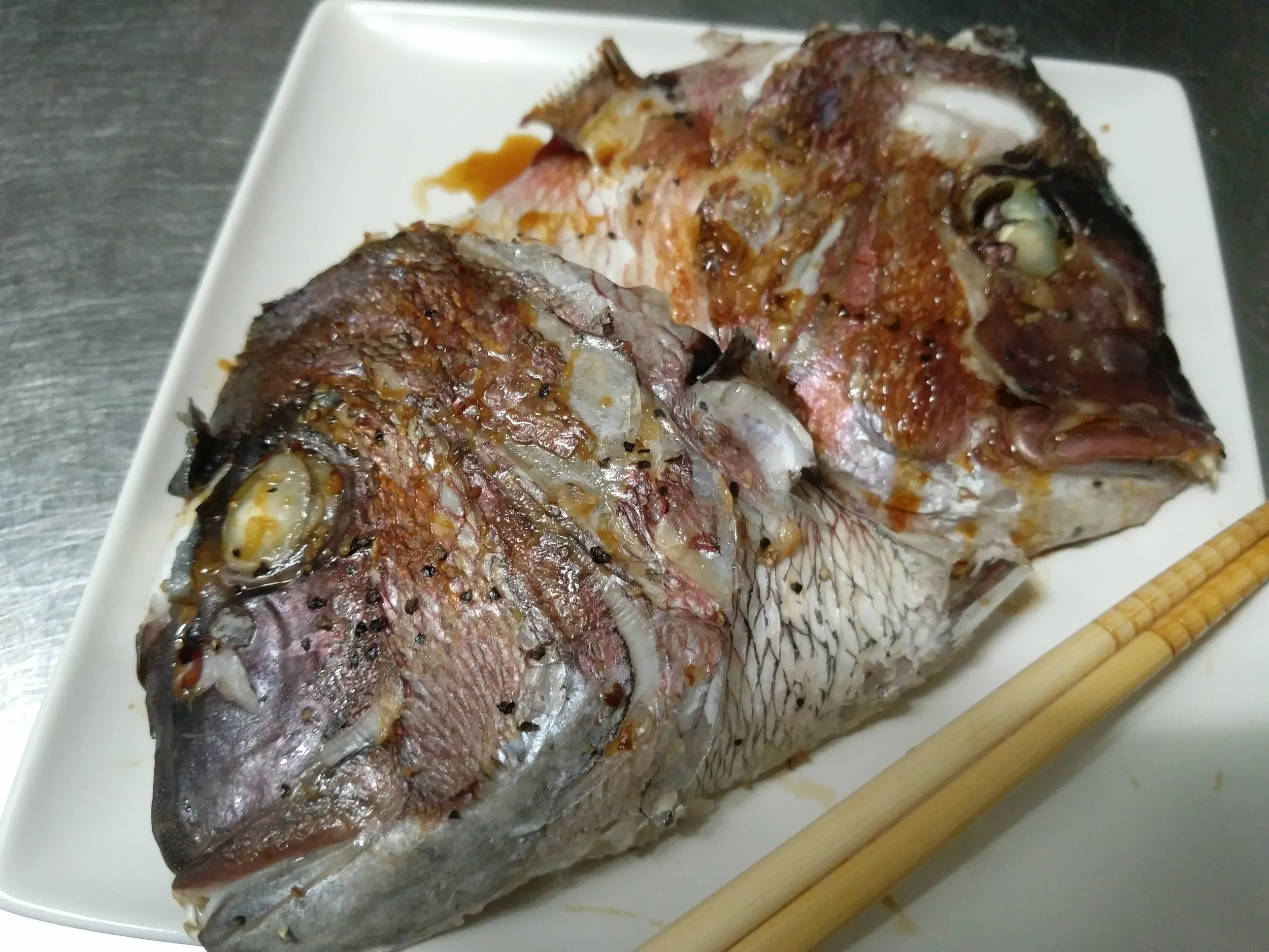 鯛の兜焼き