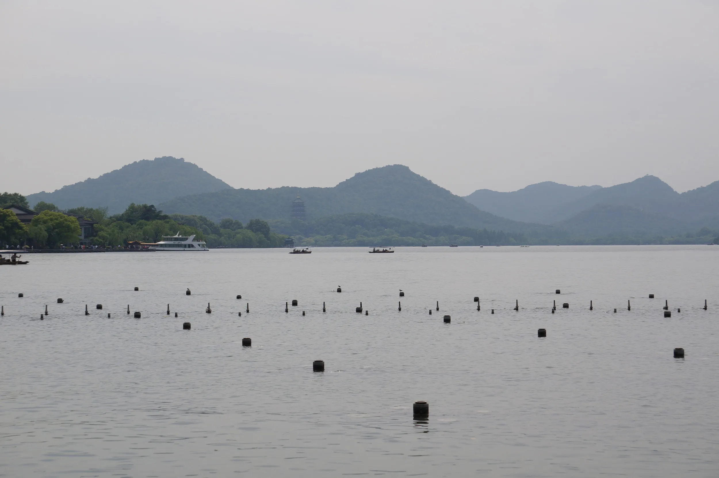 西湖の風景