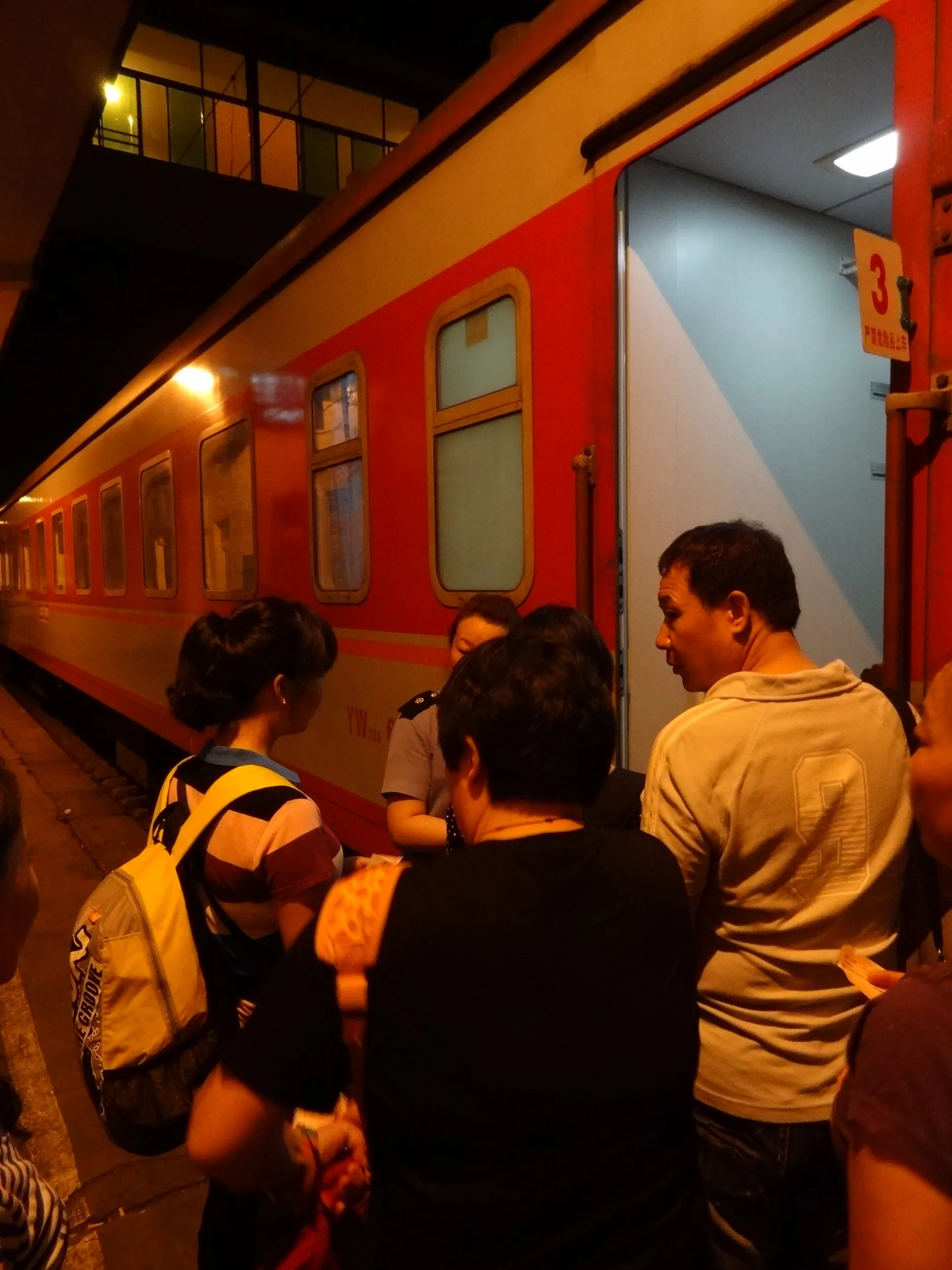 K119の寝台車両へ乗車