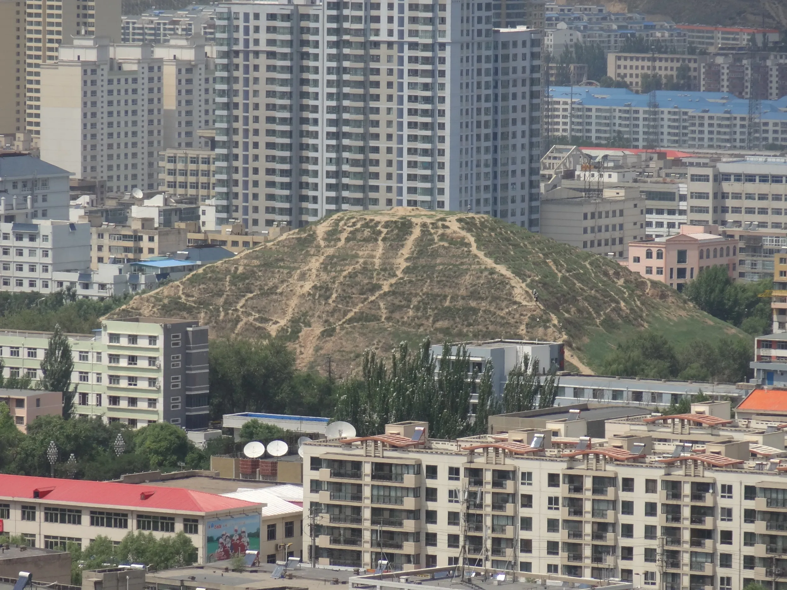 南凉虎台遗址