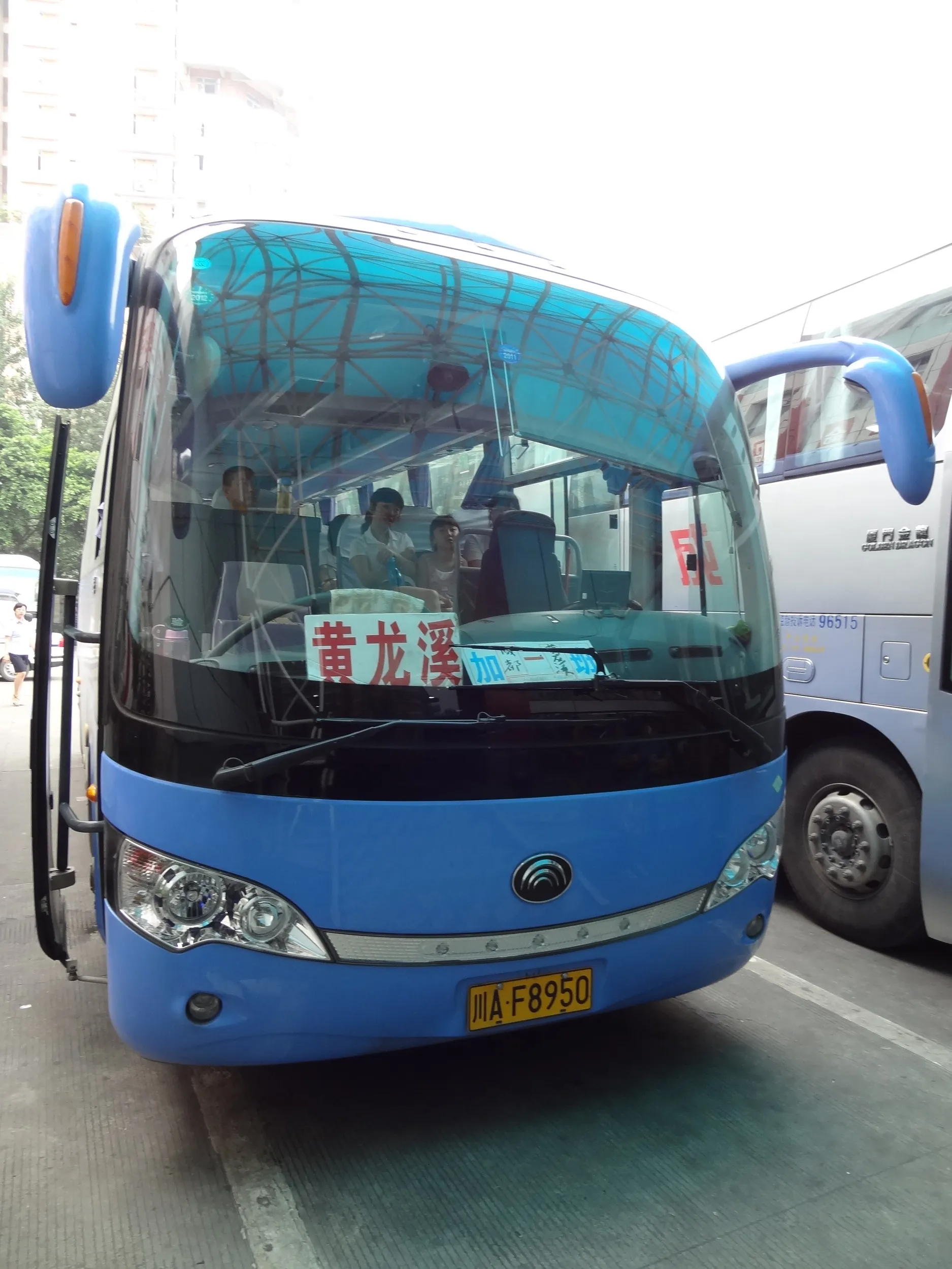 高速バスの車両