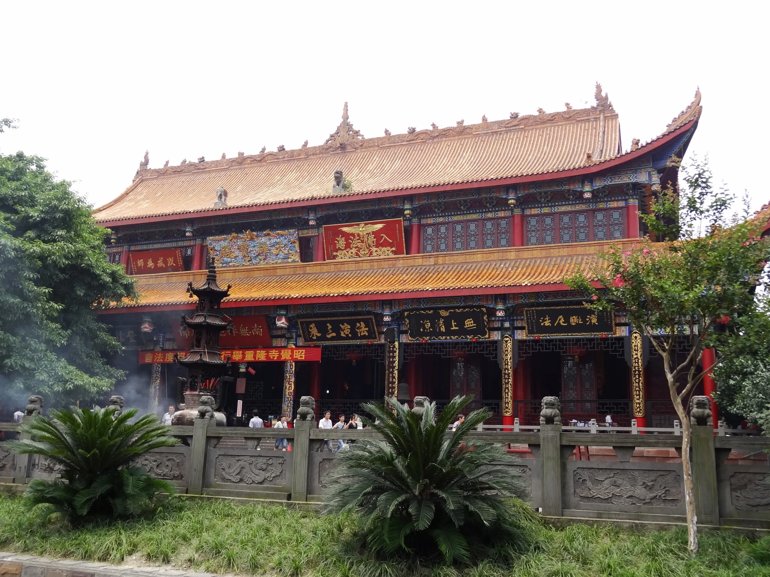 仏殿