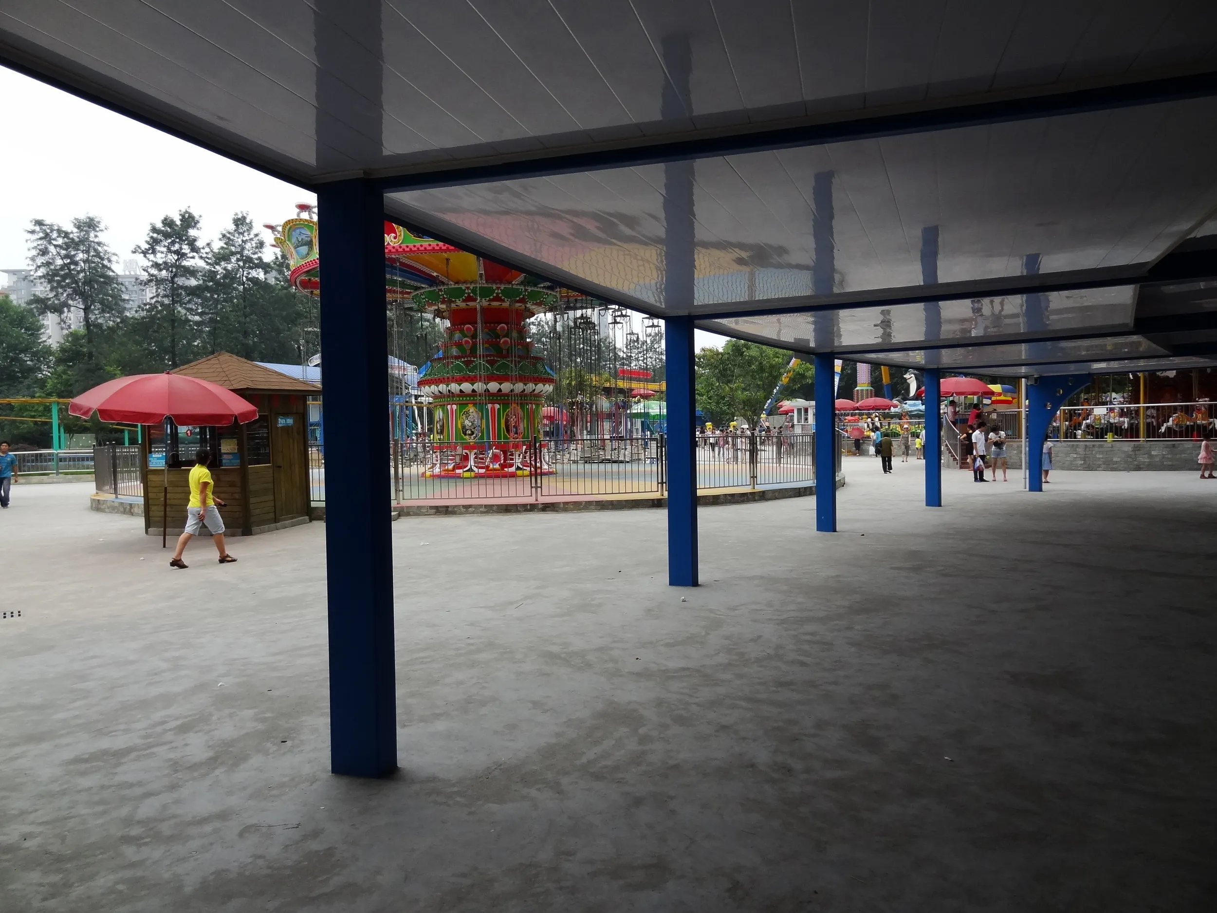 小さな遊園地