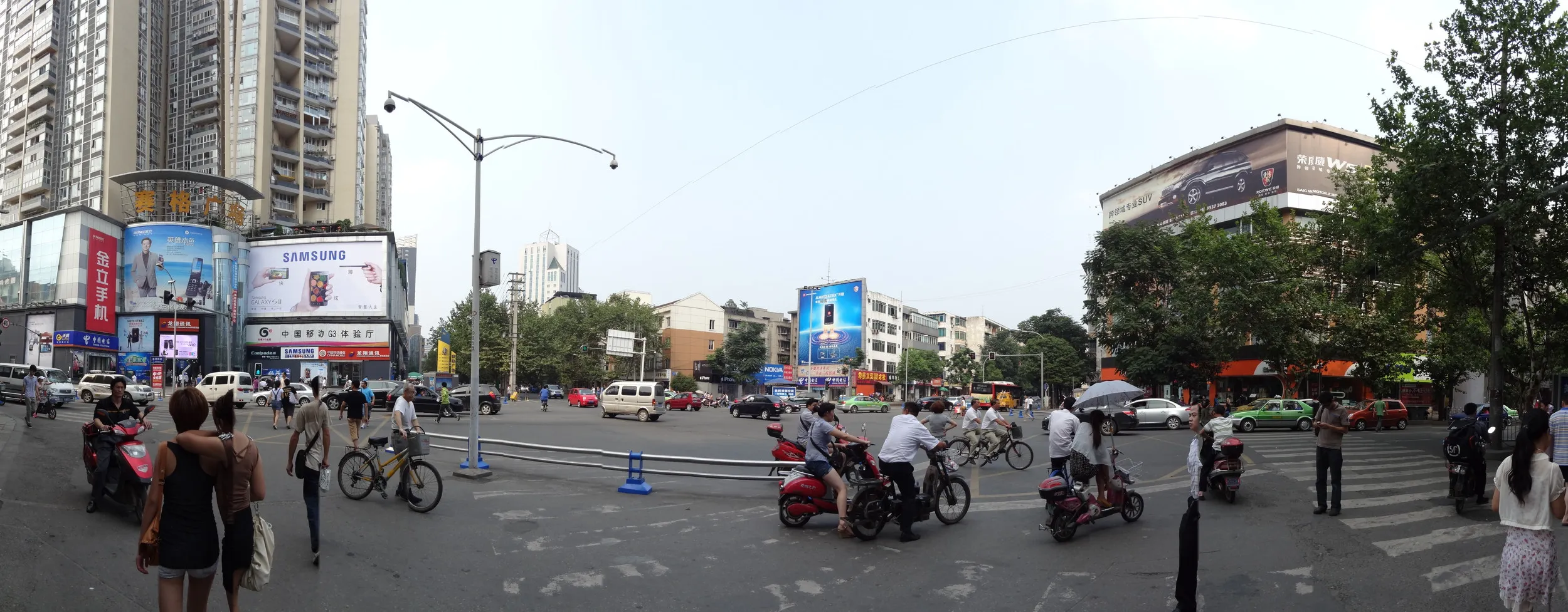 太升南路と交差点