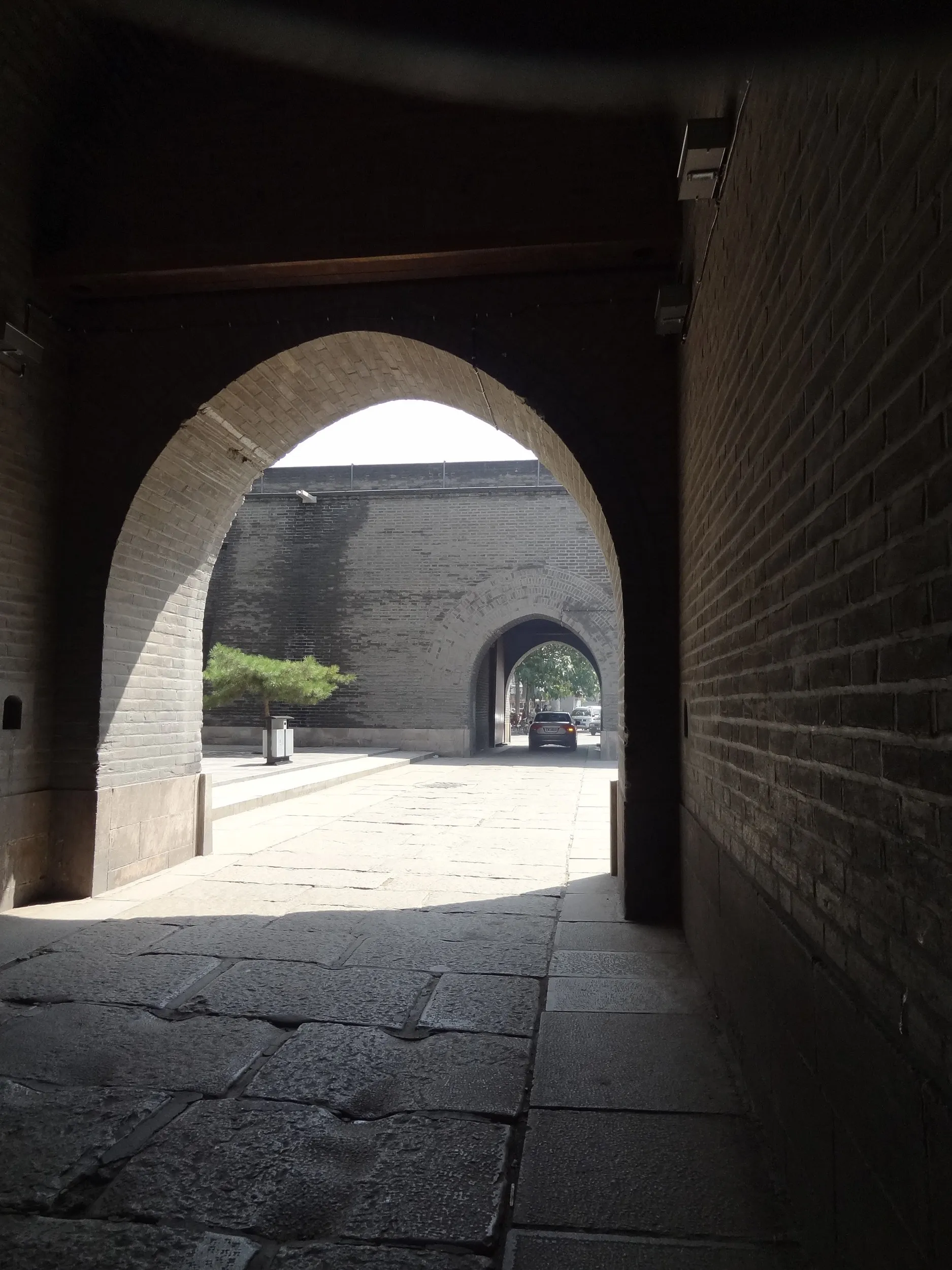 宛平城東側の城門