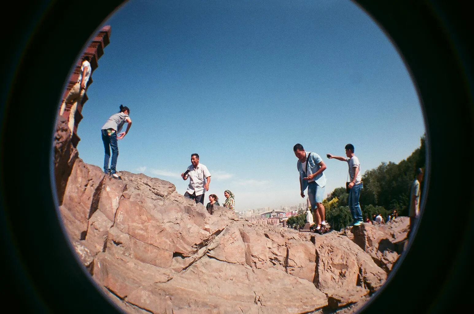 紅山塔周辺をlomoのfisheye2で撮影